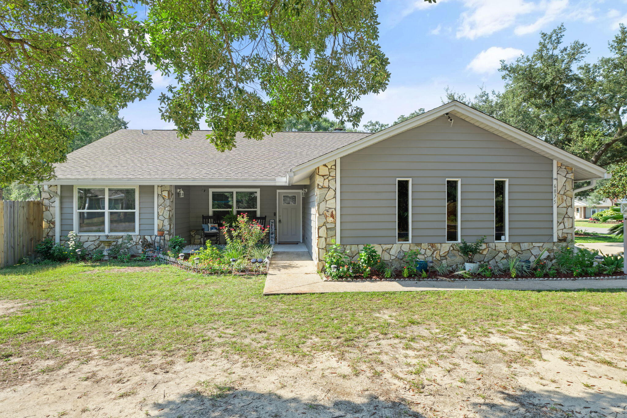 TOM KING ESTATES - Residential