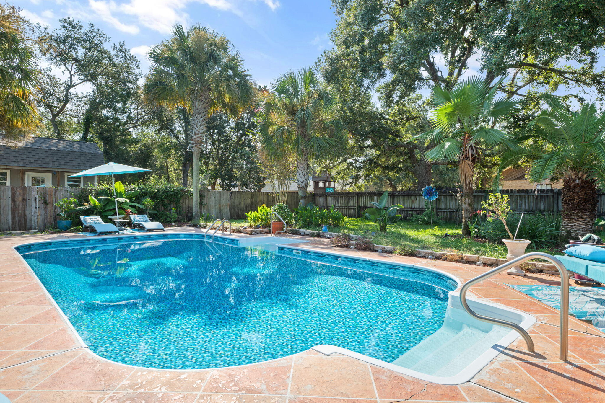 TOM KING ESTATES - Residential