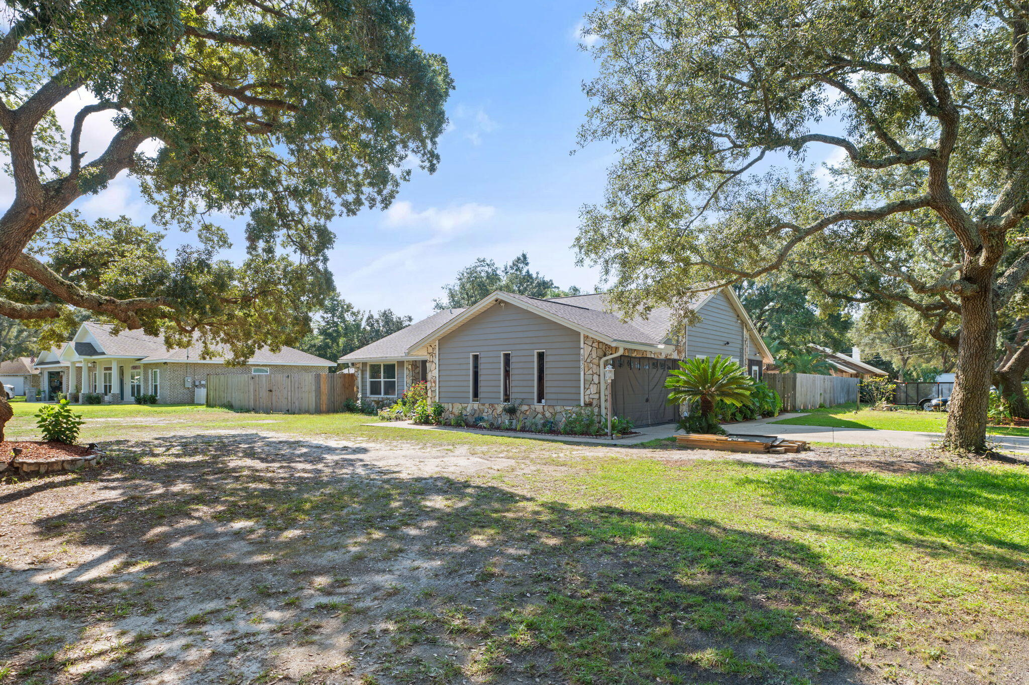 TOM KING ESTATES - Residential