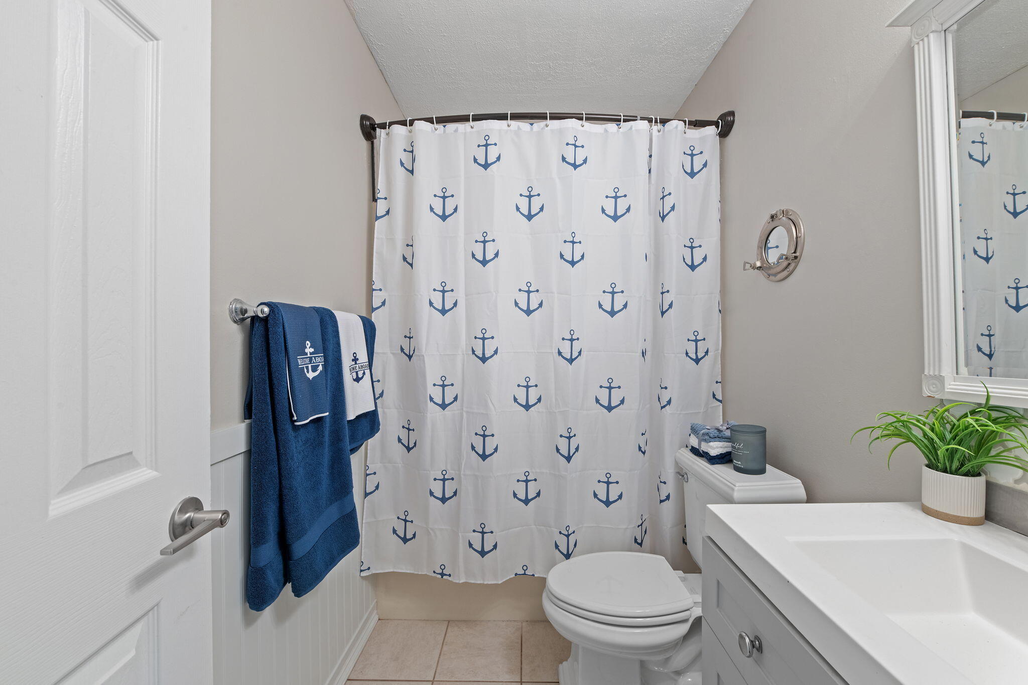 TOM KING ESTATES - Residential
