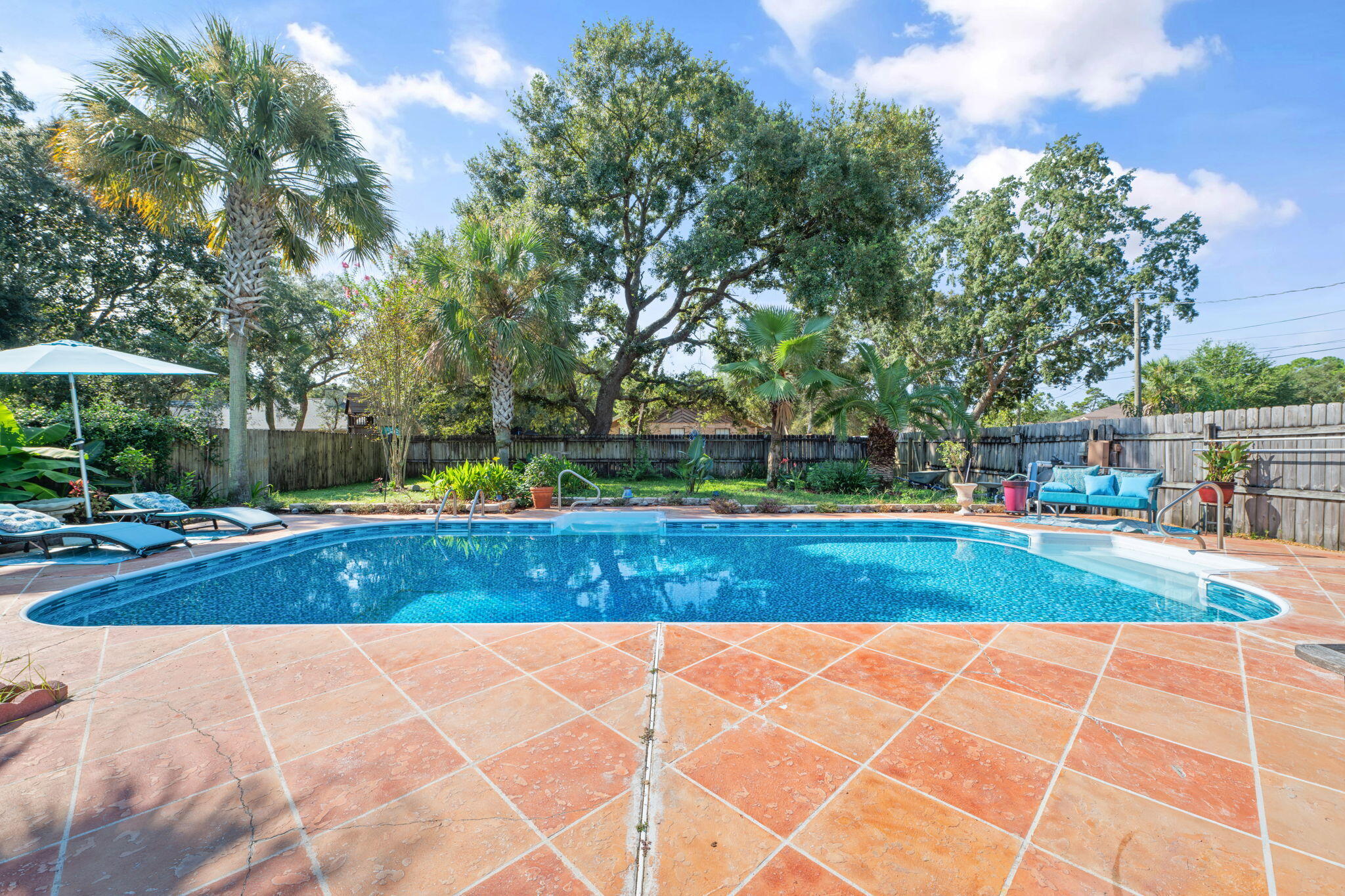 TOM KING ESTATES - Residential