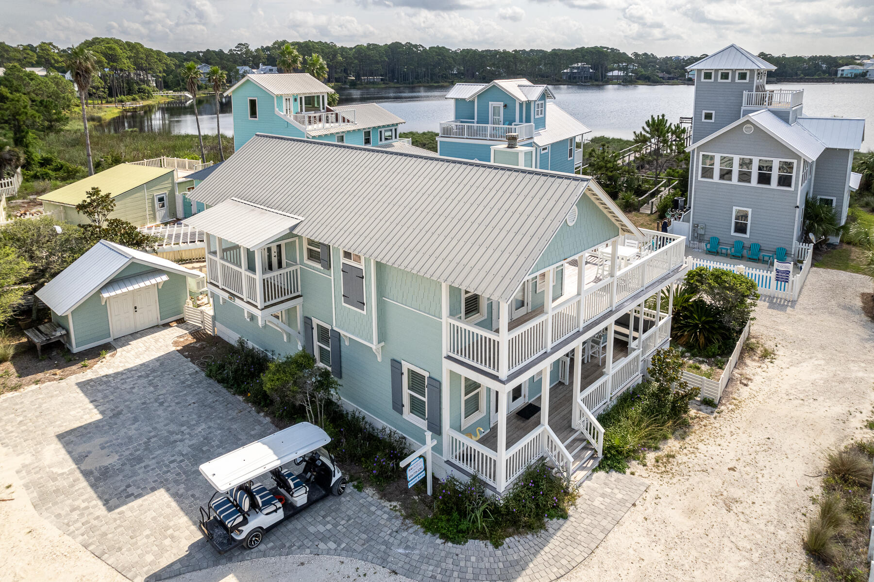 OYSTER LAKE - Residential