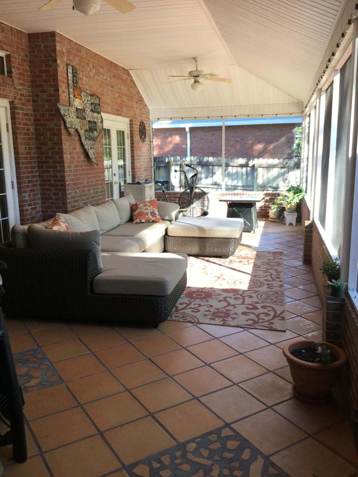 ROCKY BAYOU ESTATES 14A - Residential