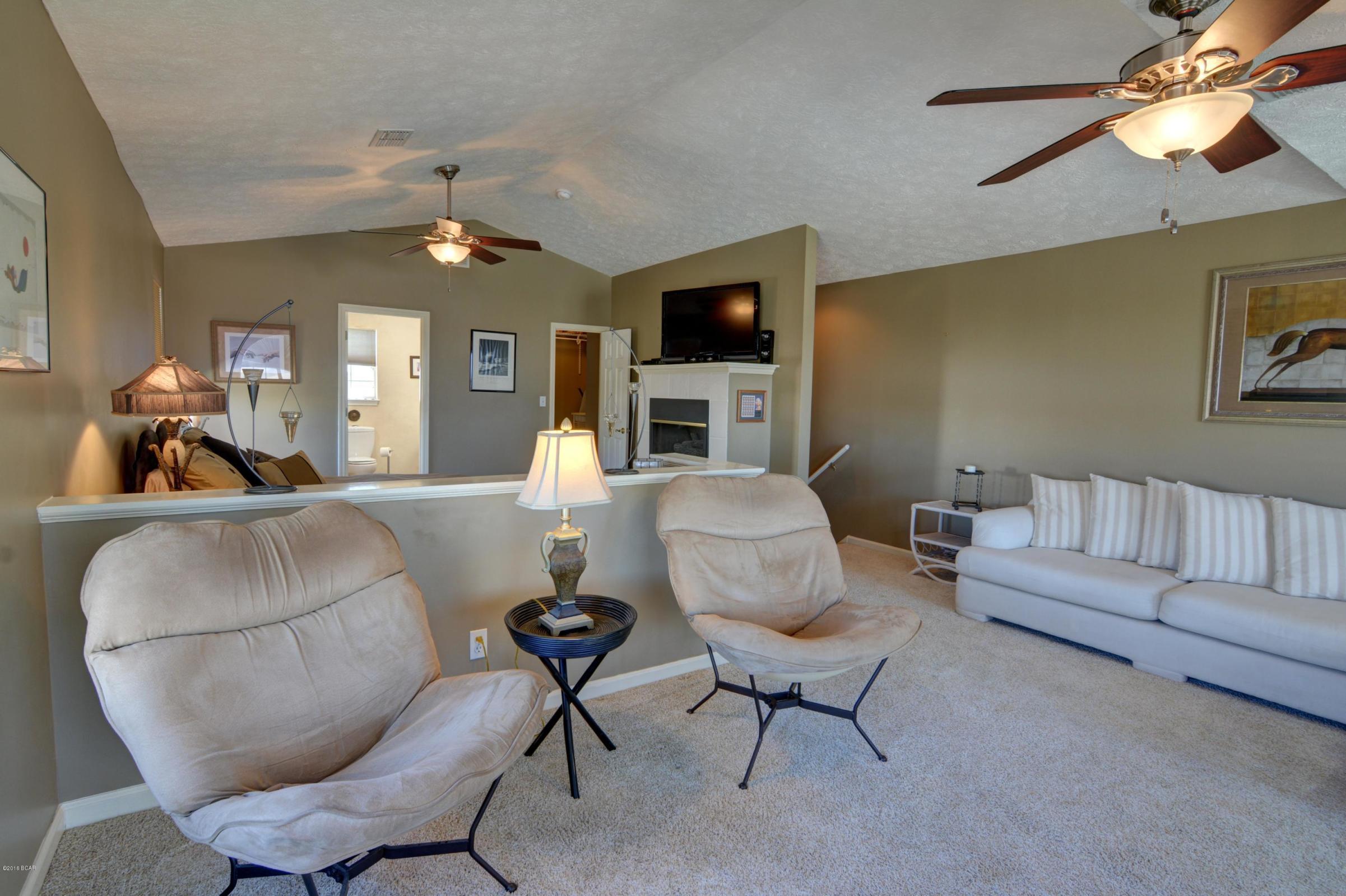 The Palms - Residential