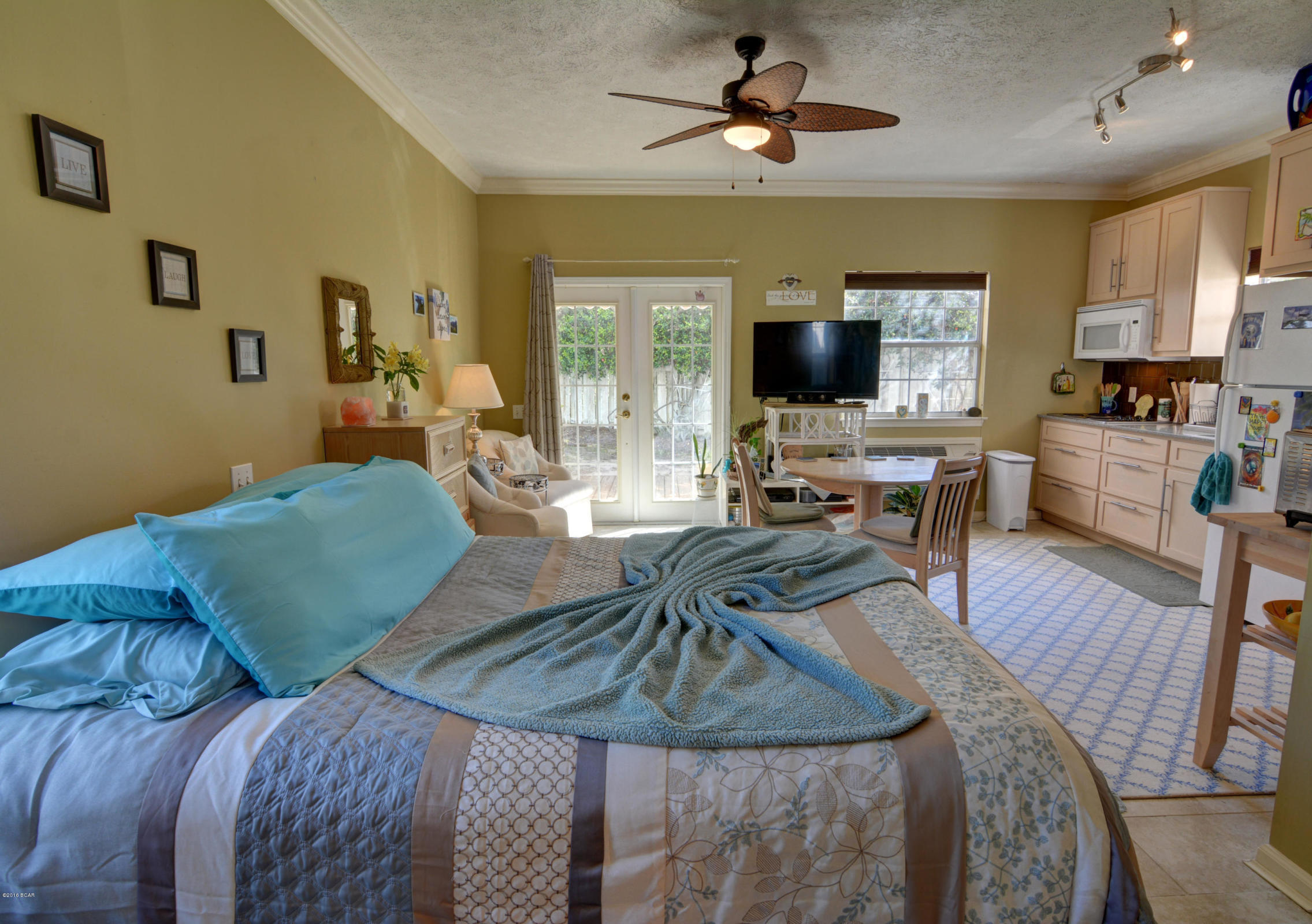 The Palms - Residential
