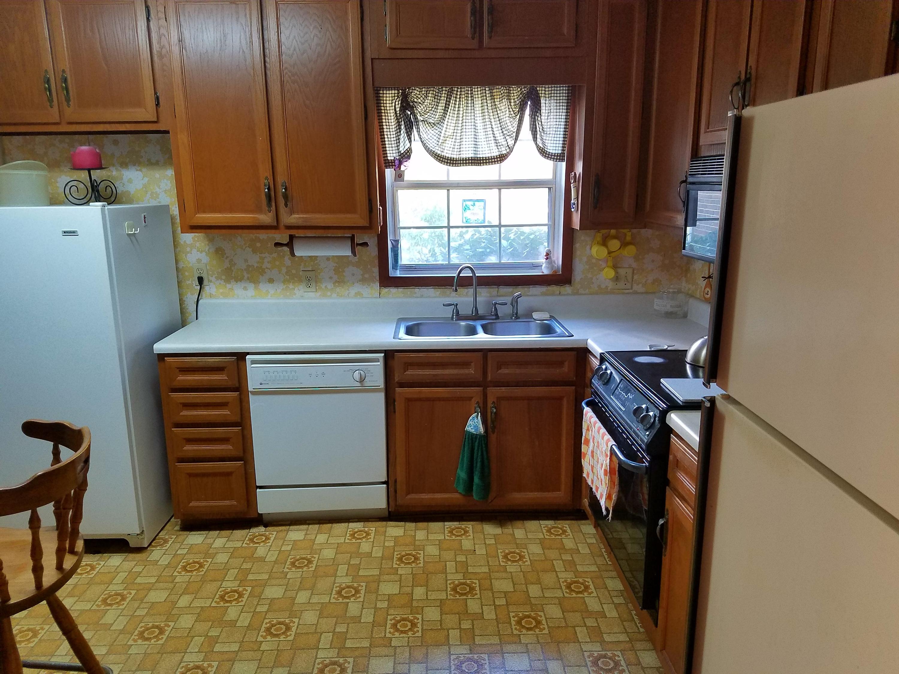 ROSEWOOD HOMES - Residential