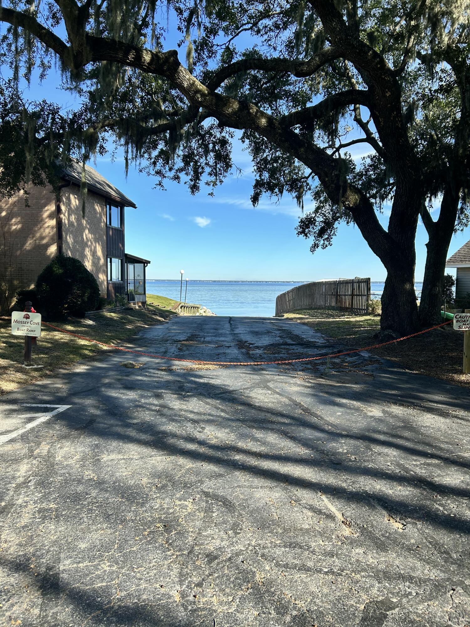 MOSSEY COVE T/H - Residential