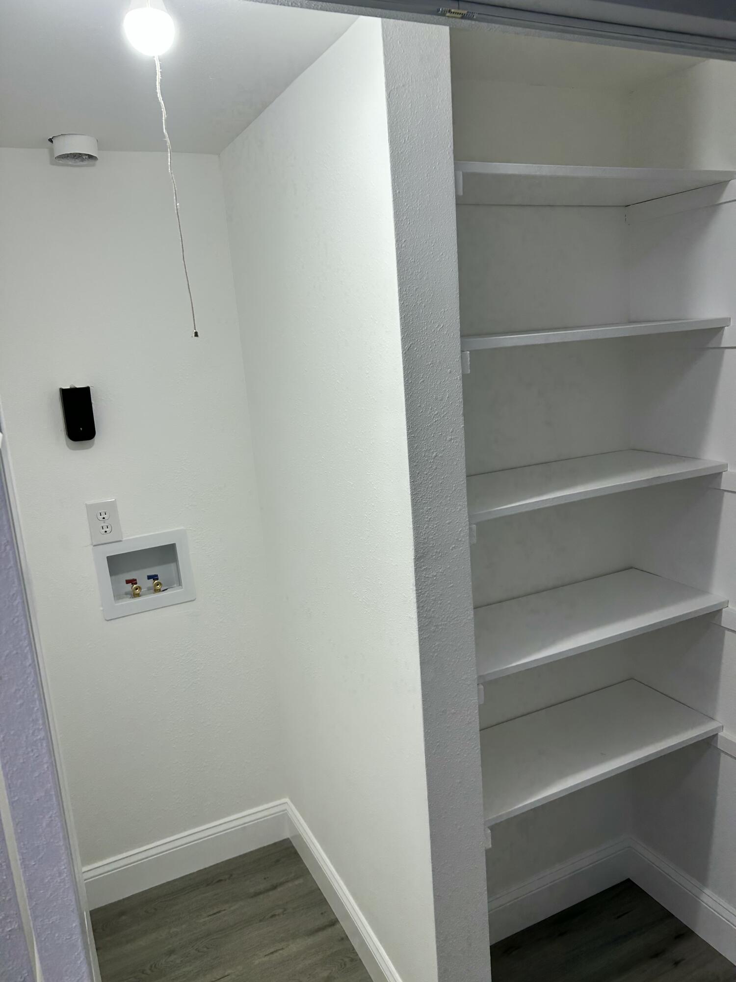 MOSSEY COVE T/H - Residential