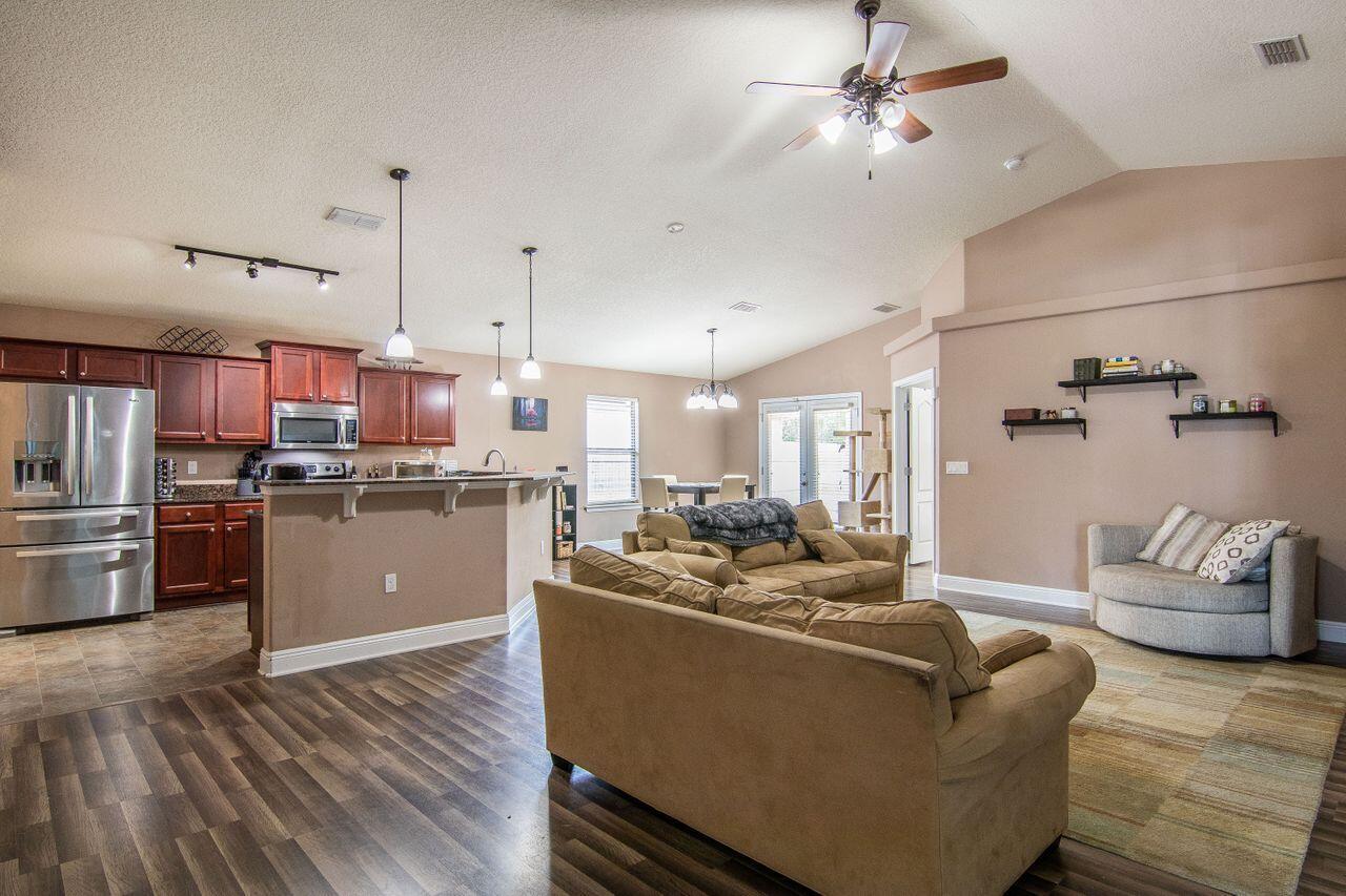 PROMISE CREEK - Residential