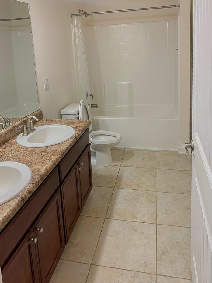 SILVER CREEK ESTATES - Residential