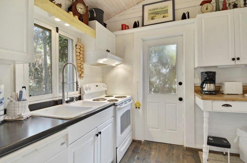 GRAYTON BEACH - Residential