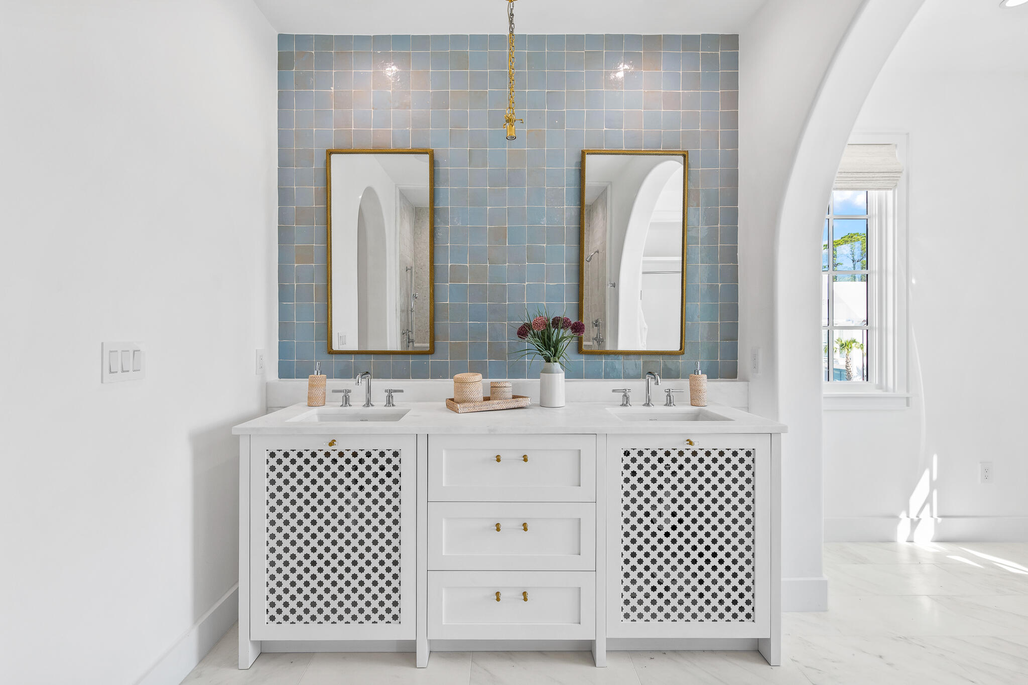 ALYS BEACH - Residential