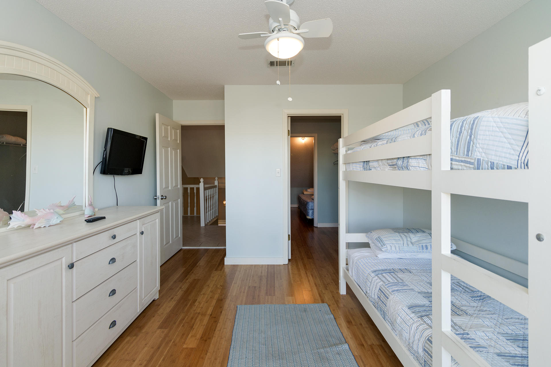 MAINSAIL THE COTTAGES AT - Residential