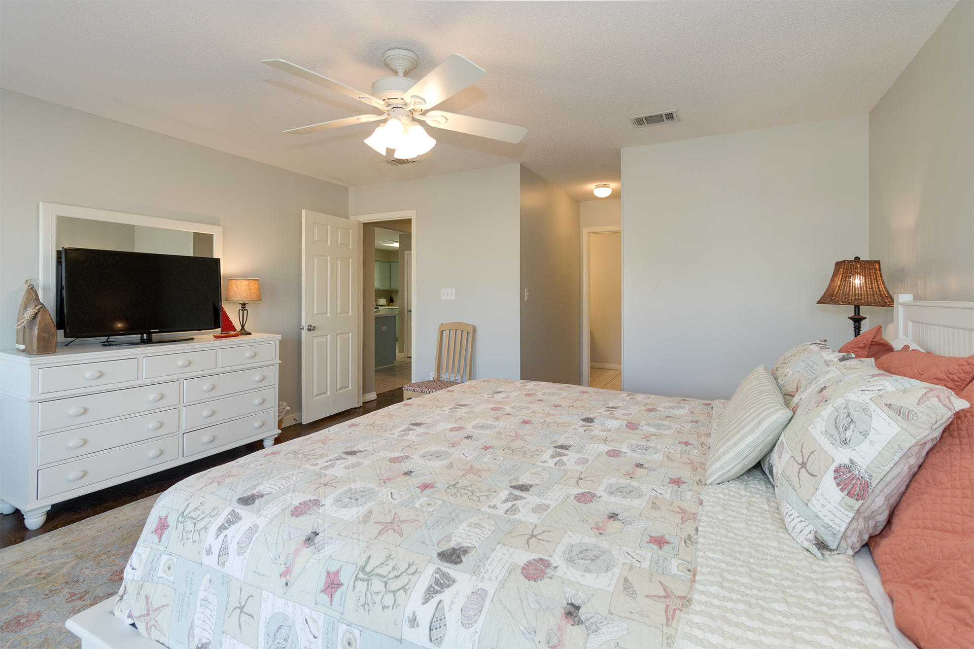 MAINSAIL THE COTTAGES AT - Residential