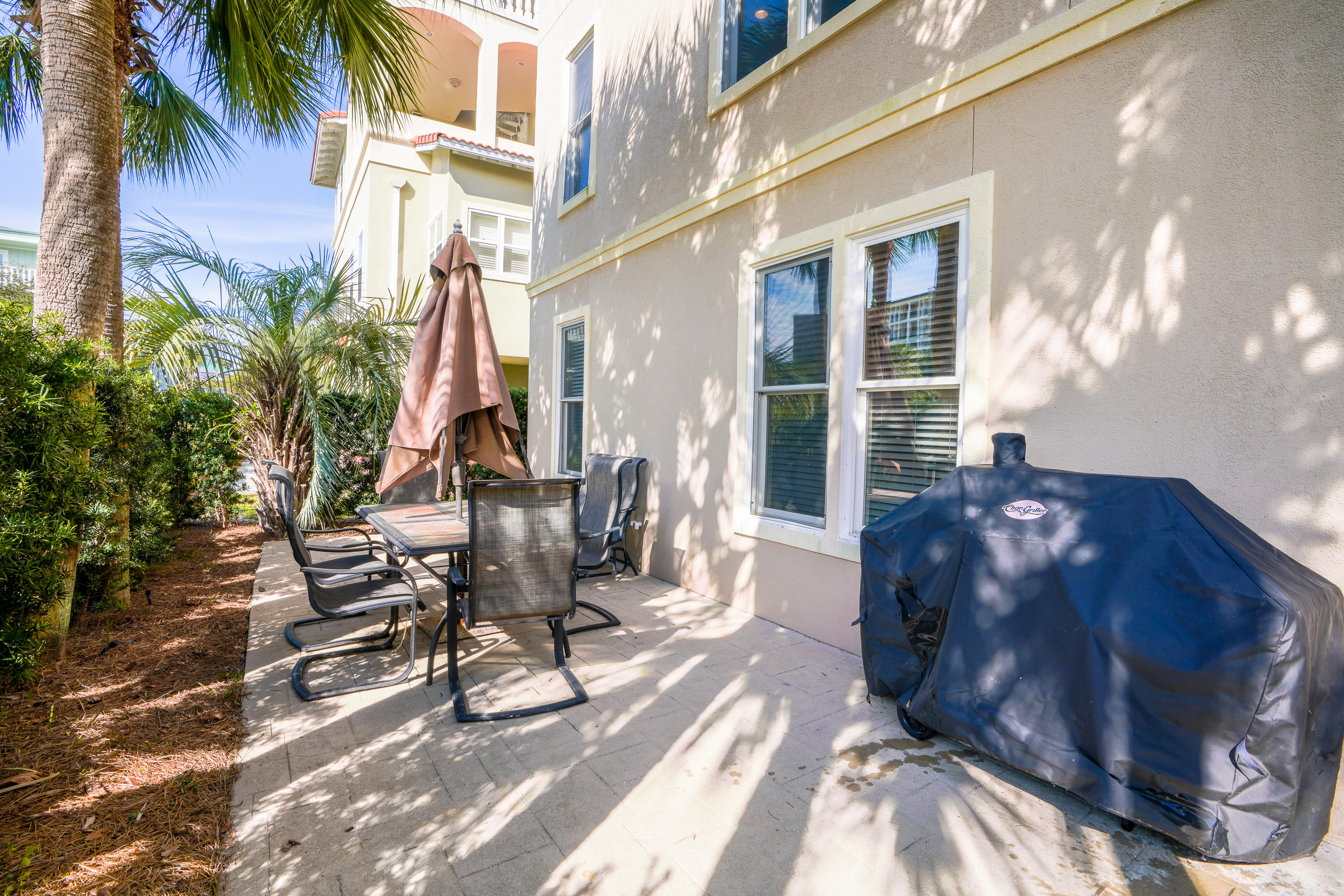 GRANDE BEACH - Residential