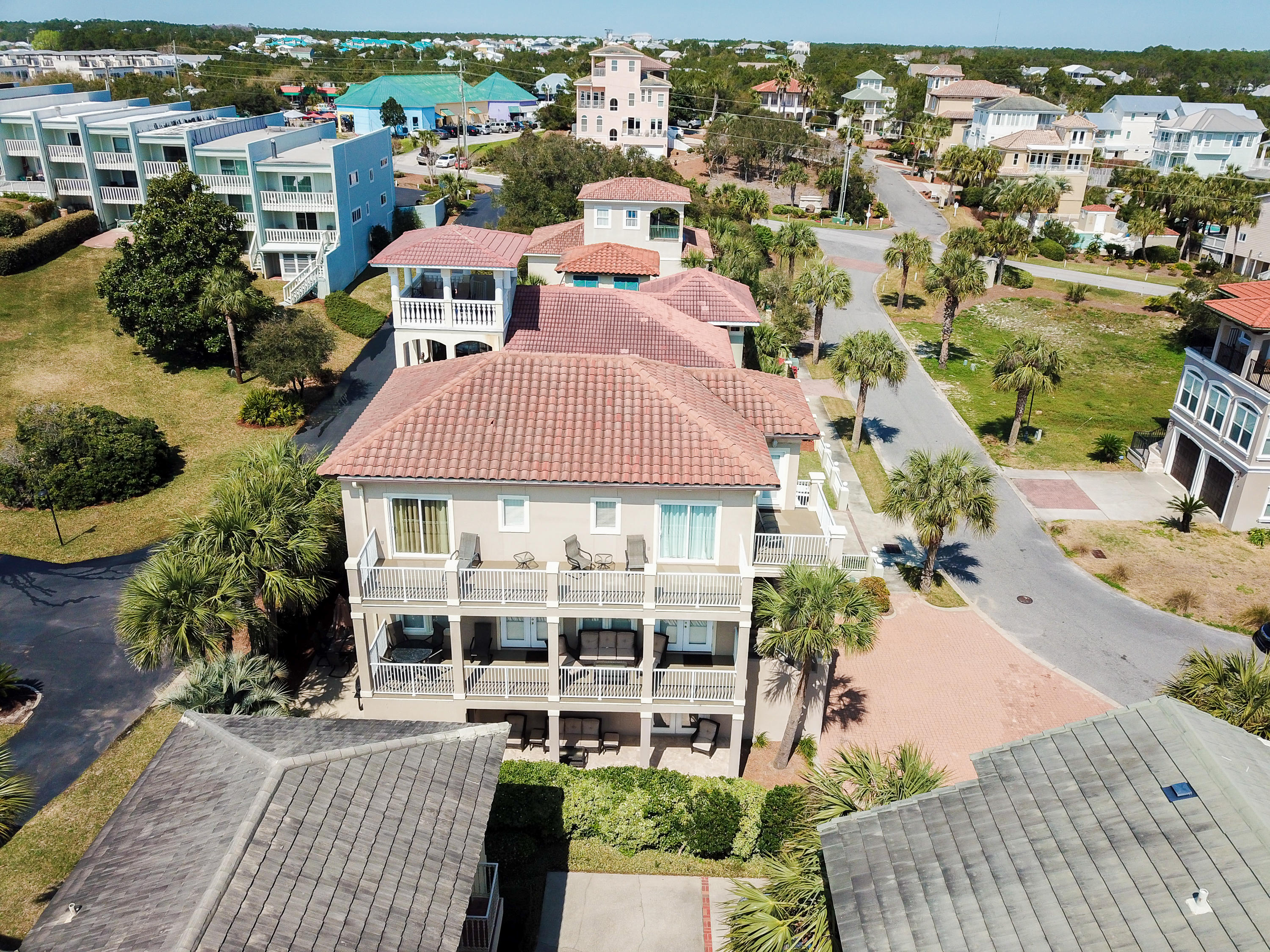 GRANDE BEACH - Residential