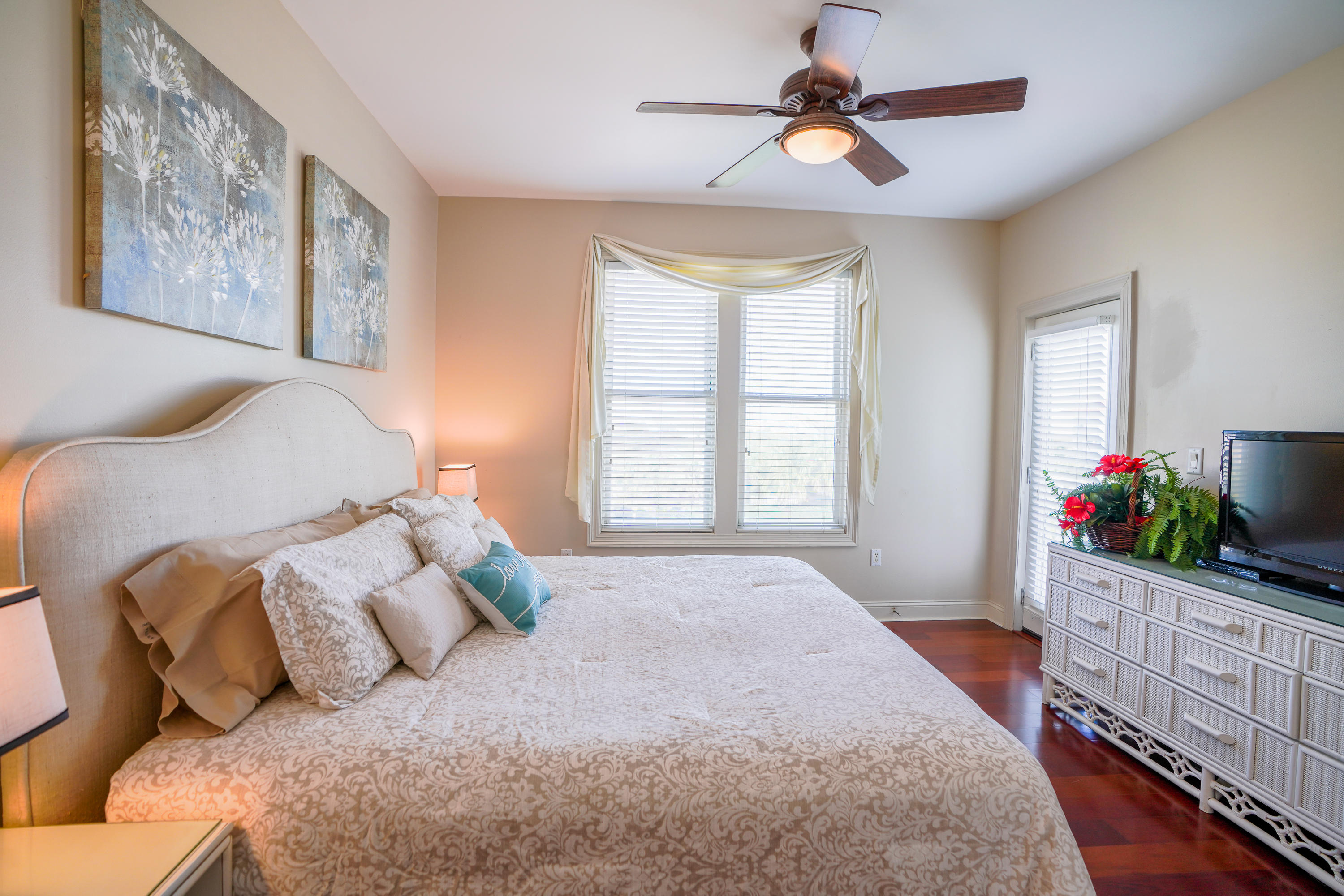 GRANDE BEACH - Residential