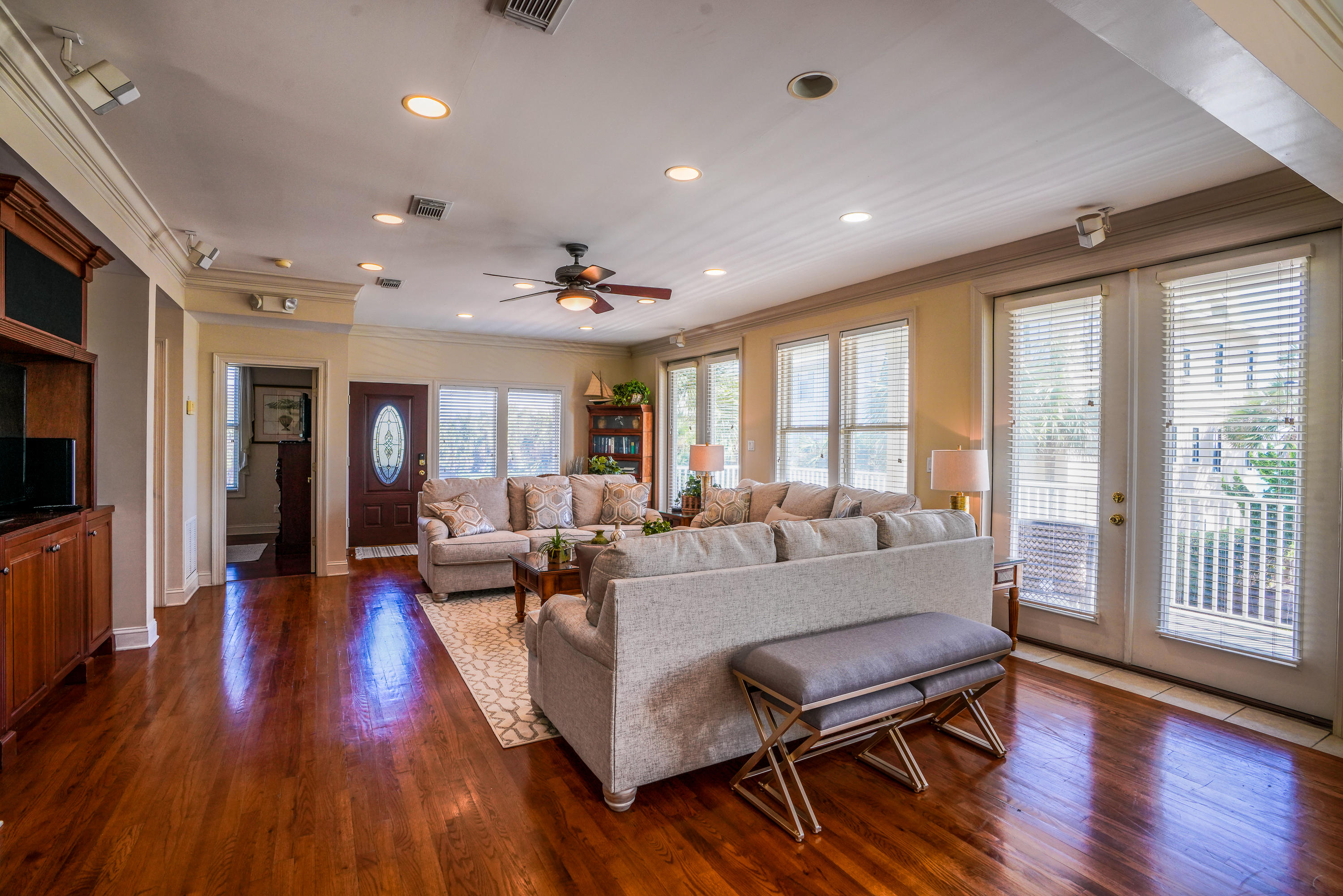 GRANDE BEACH - Residential