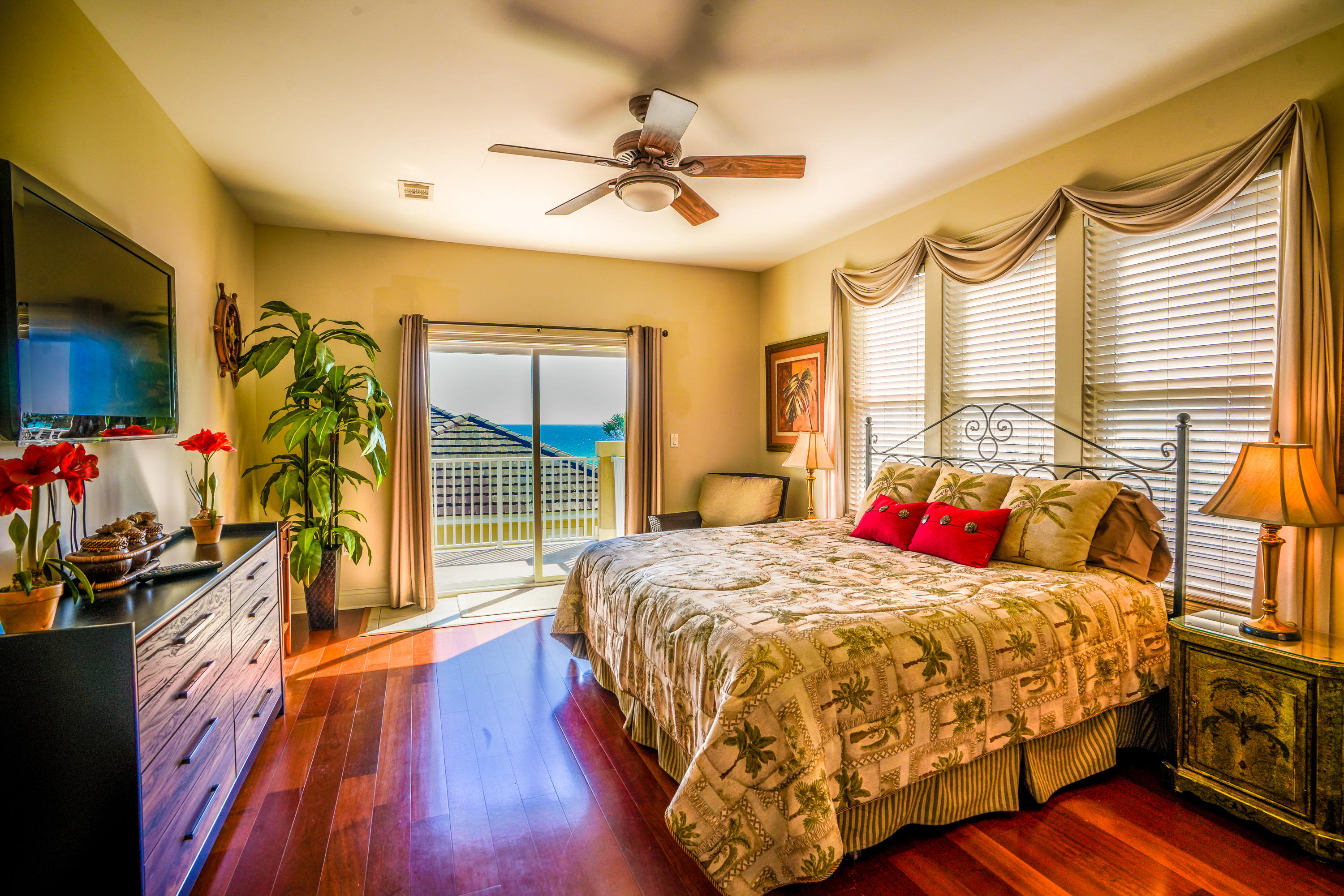 GRANDE BEACH - Residential