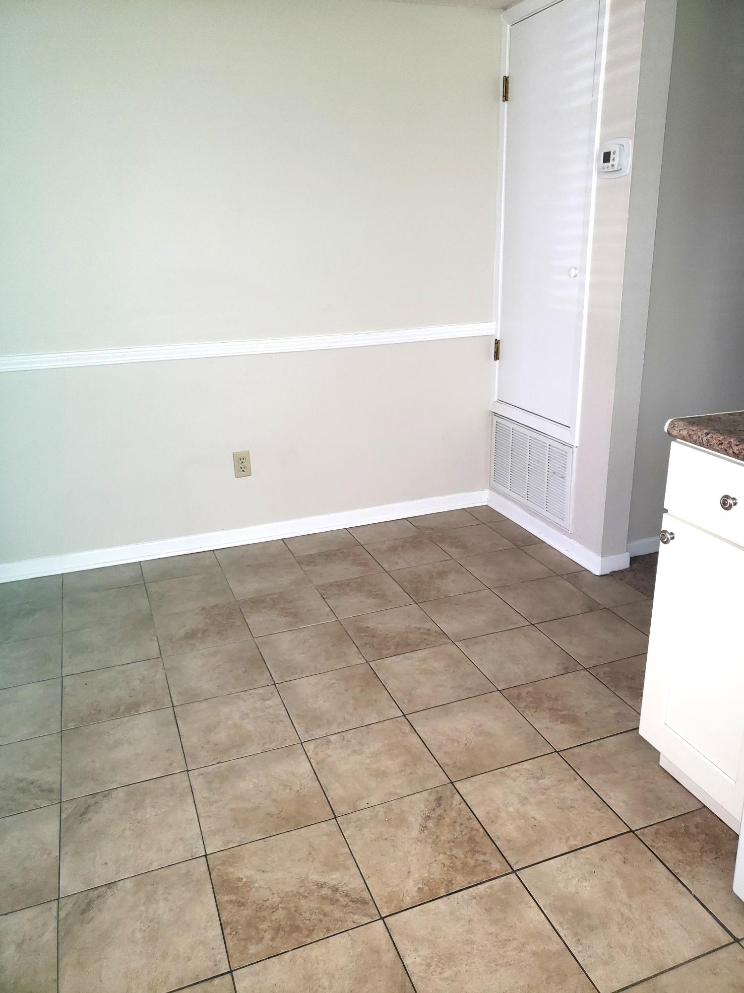 BELAIRE ESTATES - Residential Lease