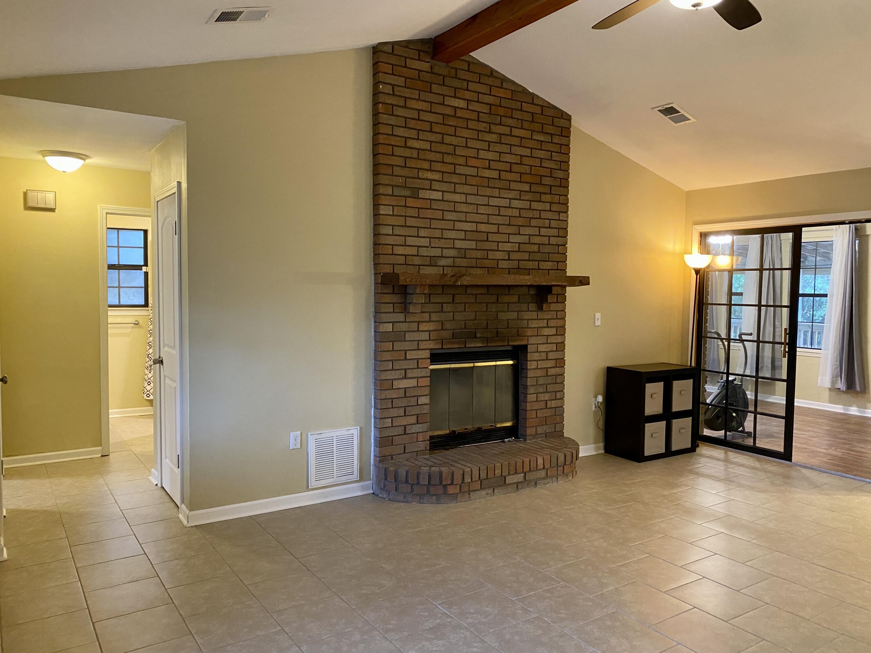 COUNTRYVIEW ESTATES - Residential