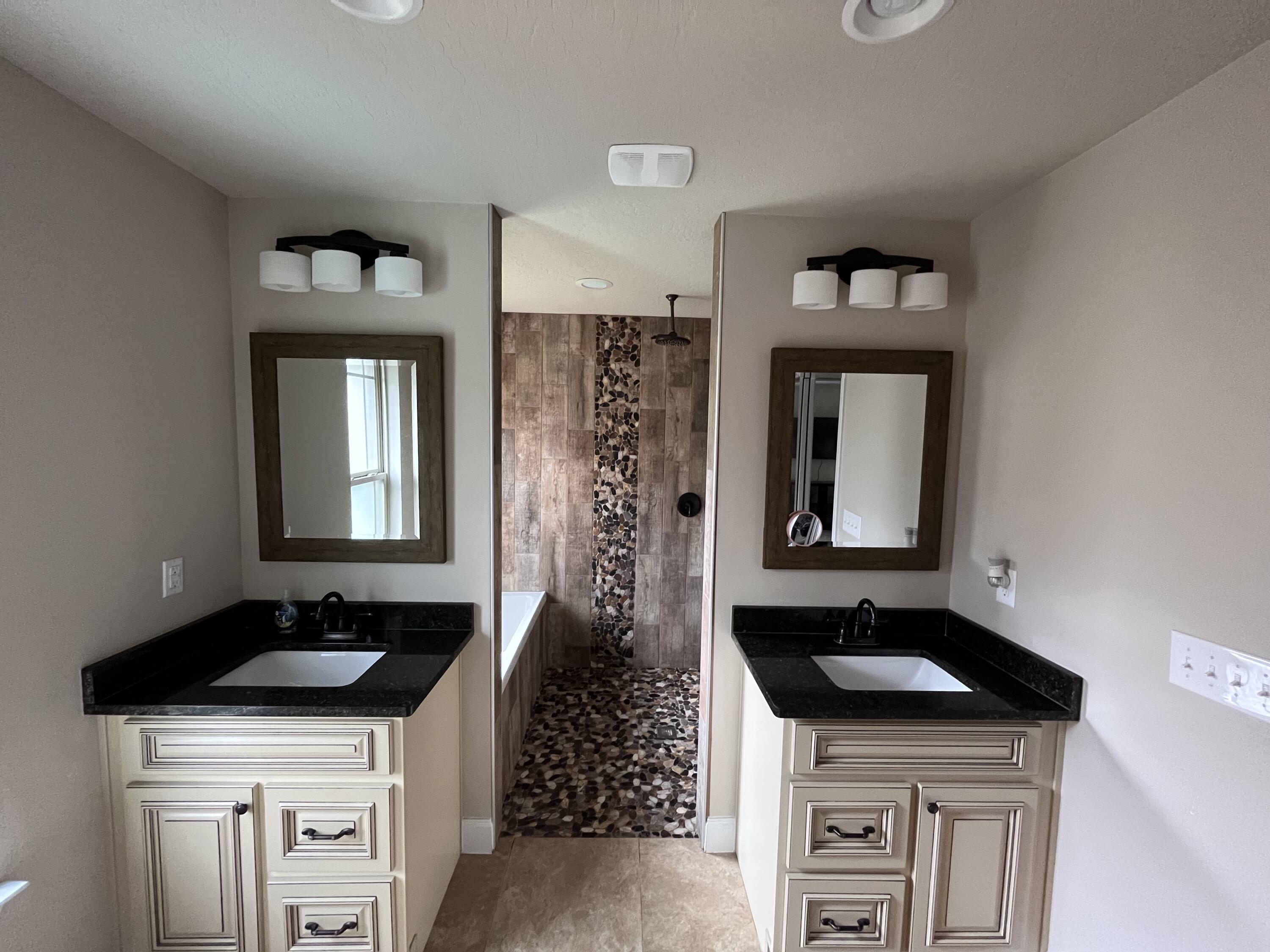 CHANAN ESTATES 1ST ADDN - Residential