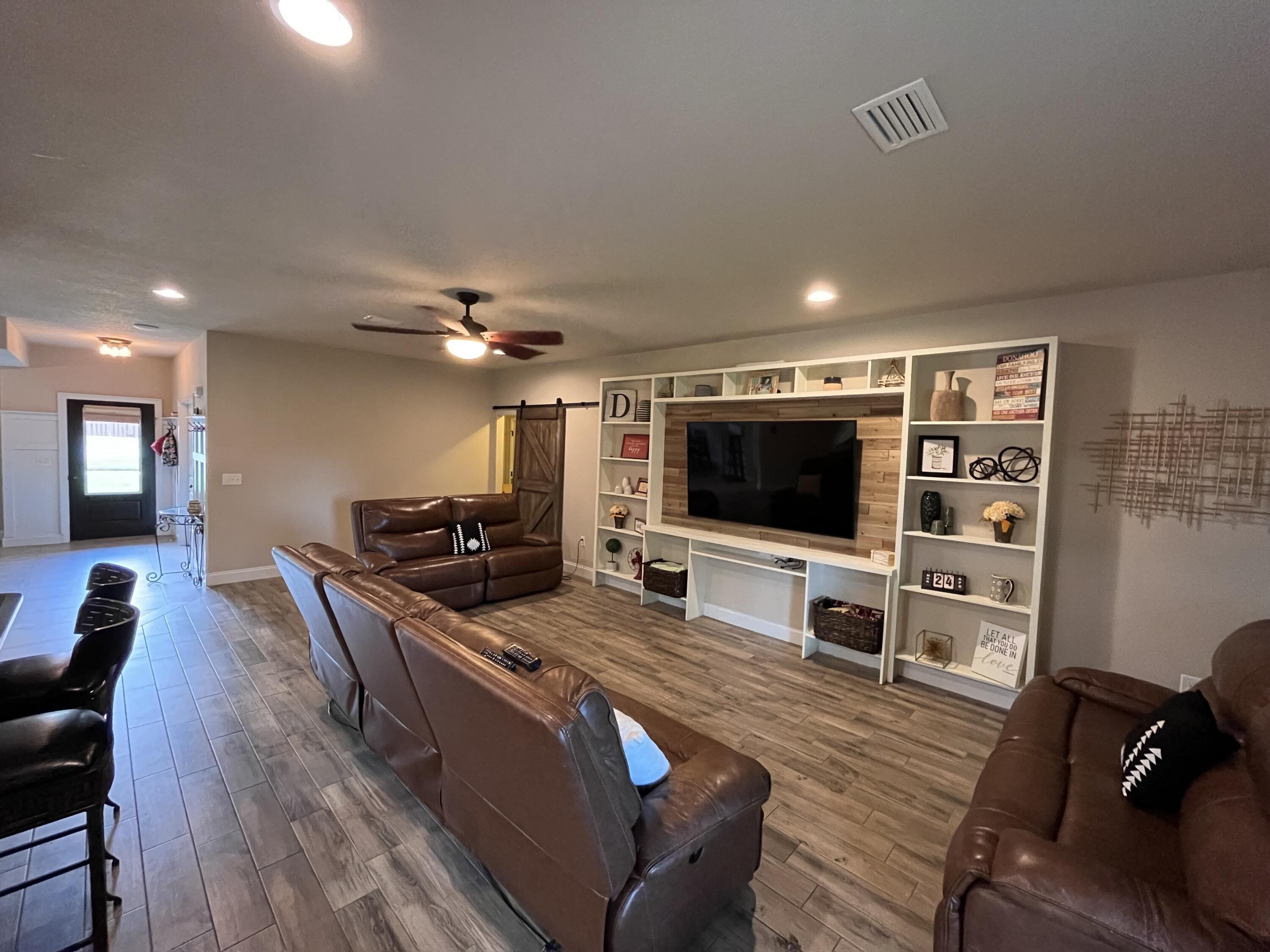 CHANAN ESTATES 1ST ADDN - Residential