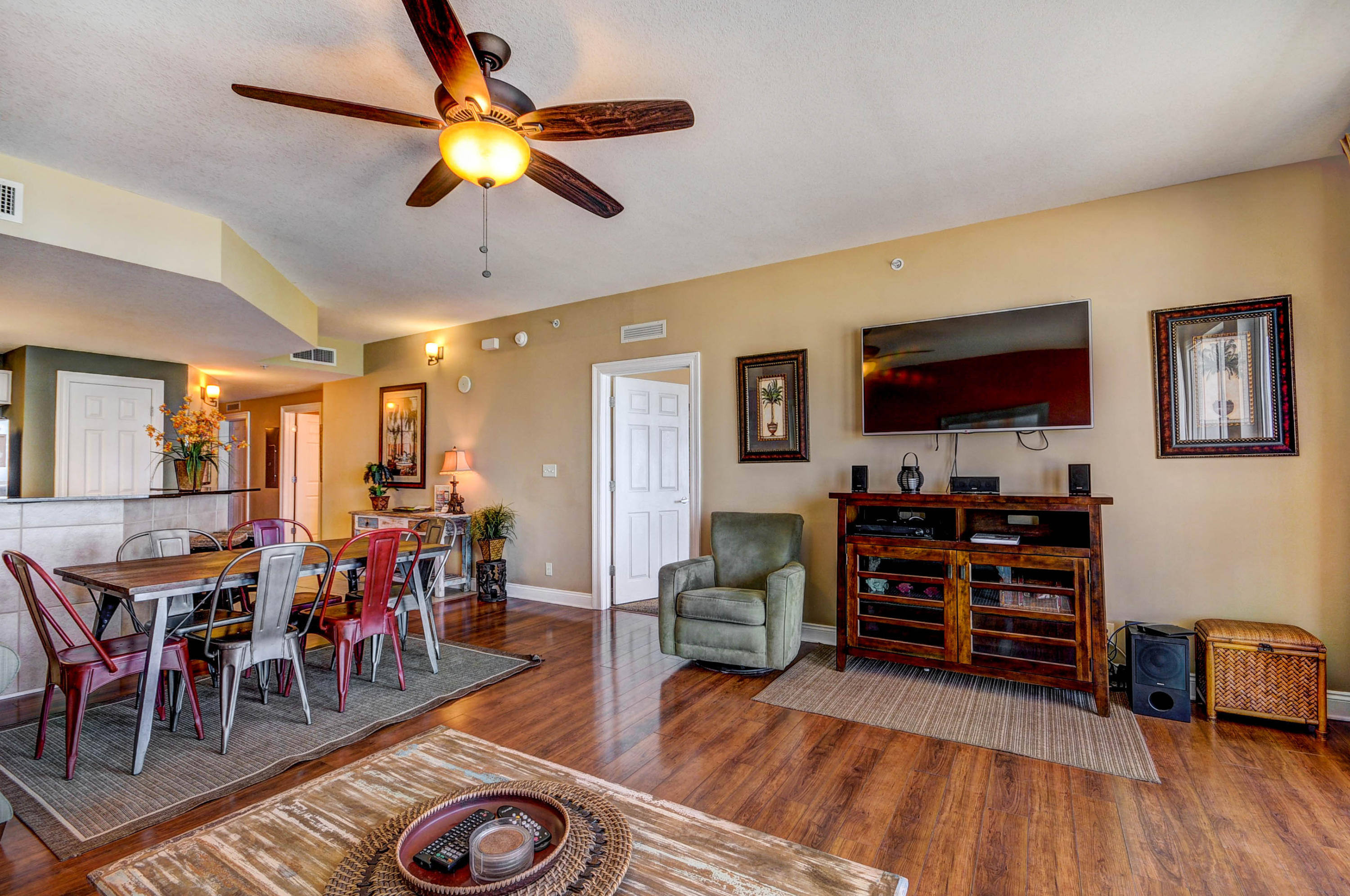 CALYPSO RESORT & TOWERS - Residential