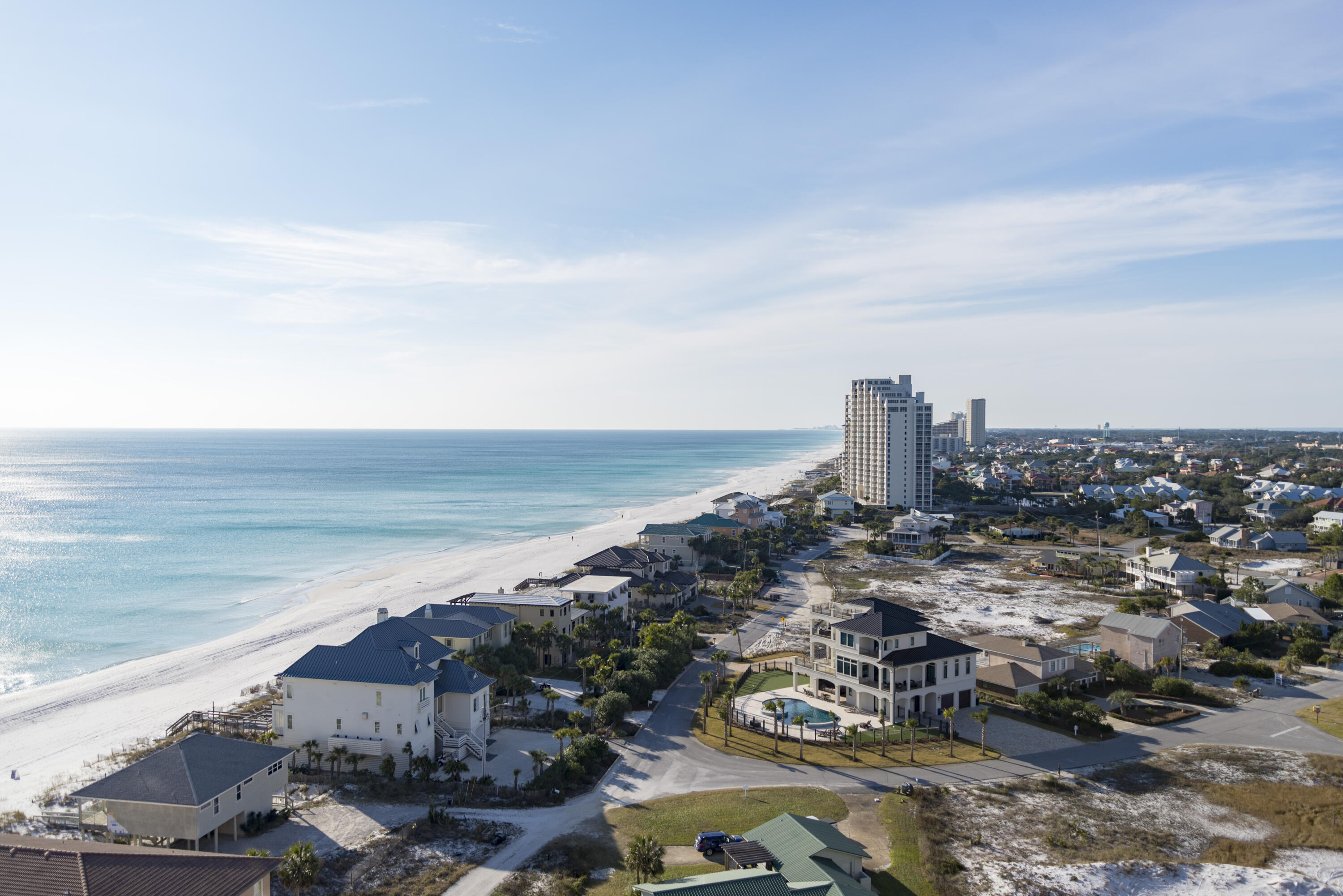 If you are looking for your new ''Happy Place'', look no further! Welcome to your Westwinds gulf front 3 bdrm, 3 bath home w breathtaking, unobstructed gulf views with most gorgeous sunsets. This condo is rental ready with recurrent snowbirds already booked for January & February 2024. All bdrms and living area have one of the best westerly gulf views Sandestin has to offer. This unit has been completely renovated with plank tile flooring, custom built cabinets, Brazilian quartzite countertops, solid wood doors and trim. Front and back masters with ensuite include walk-in showers with built-in bench and niche and new soaking tub/shower combo w tile surround and niche in guest bath. Included built-in cabinet pantry in the kitchen with Kitchen Aide appliances.