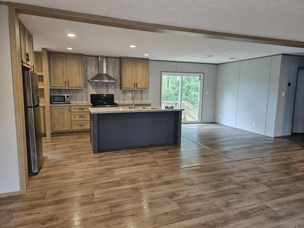 OAKWOOD HILLS - Residential