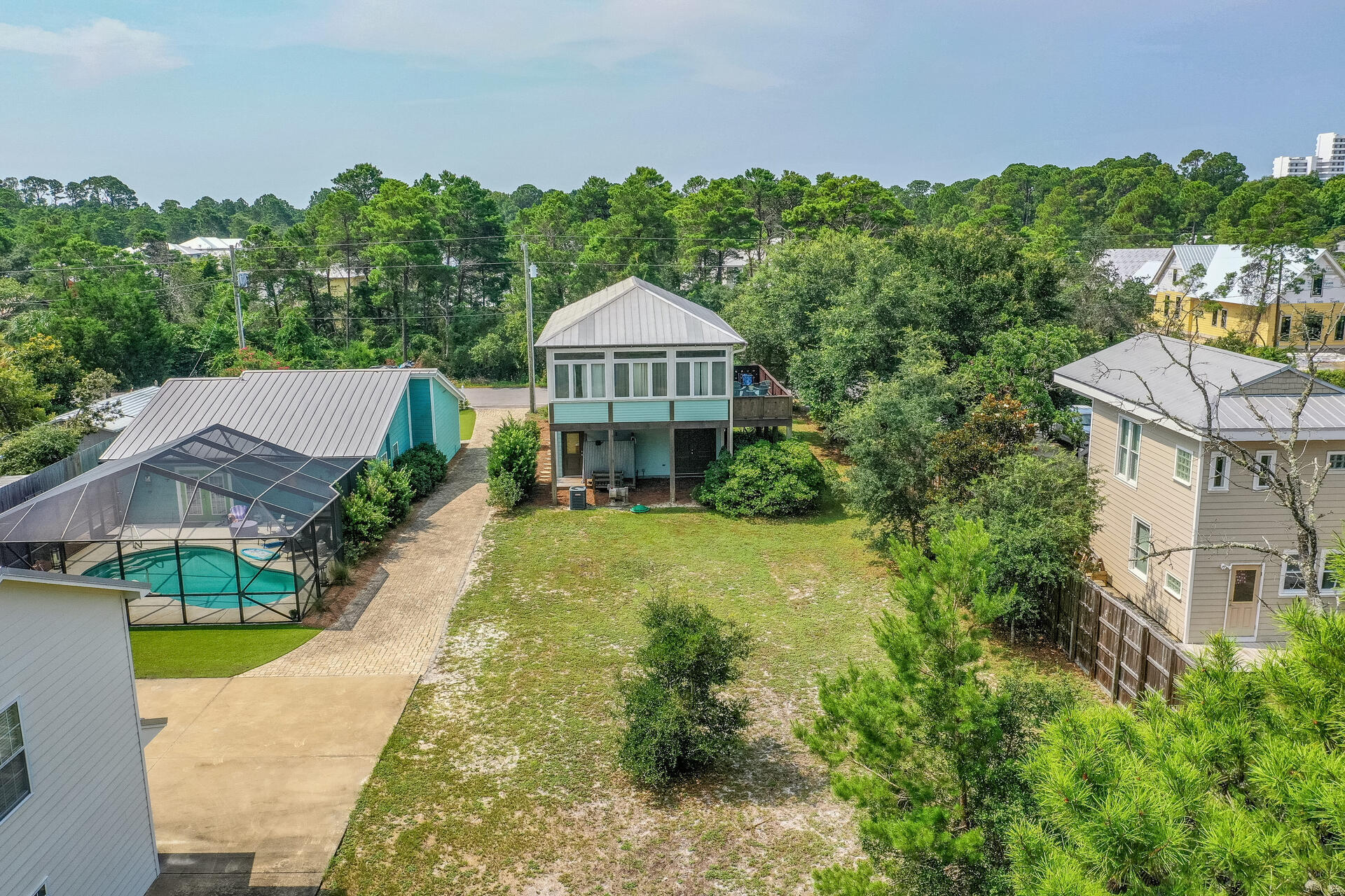Robert Ellis - Residential