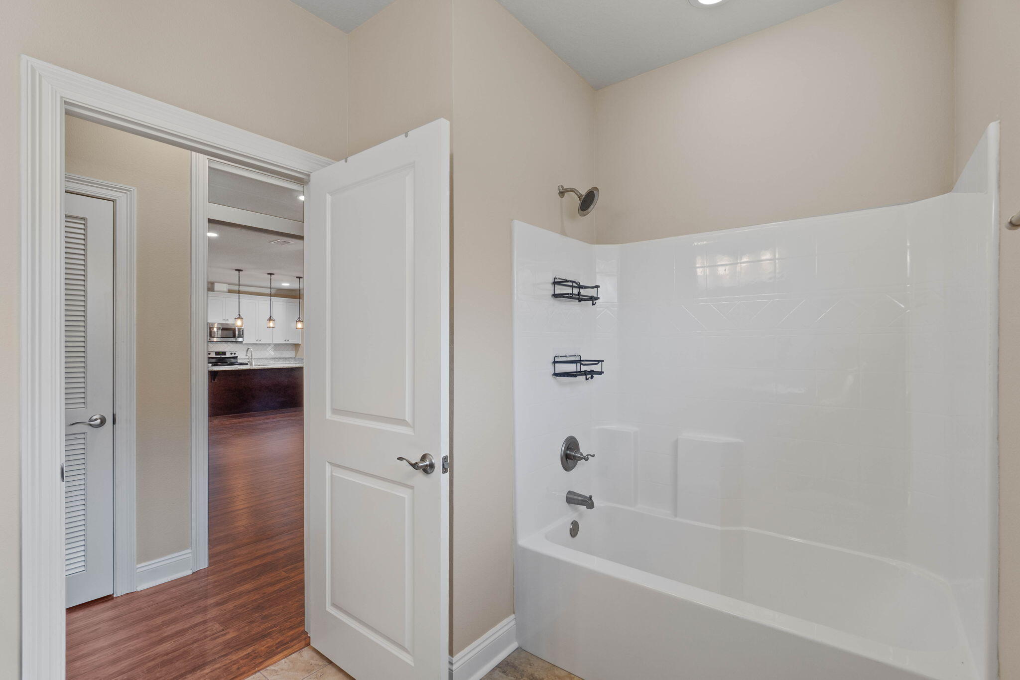 LEGEND COVE - Residential