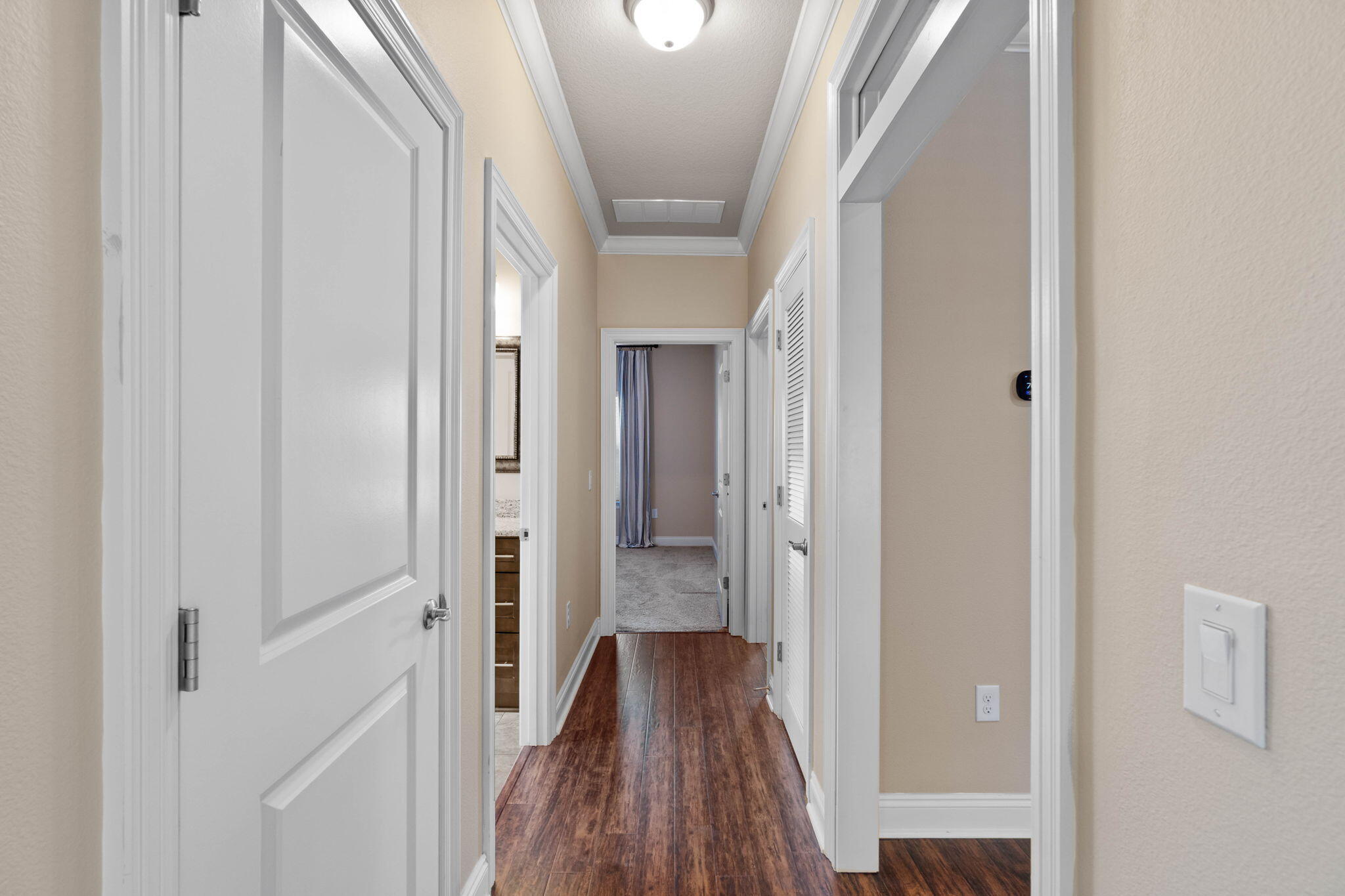 LEGEND COVE - Residential