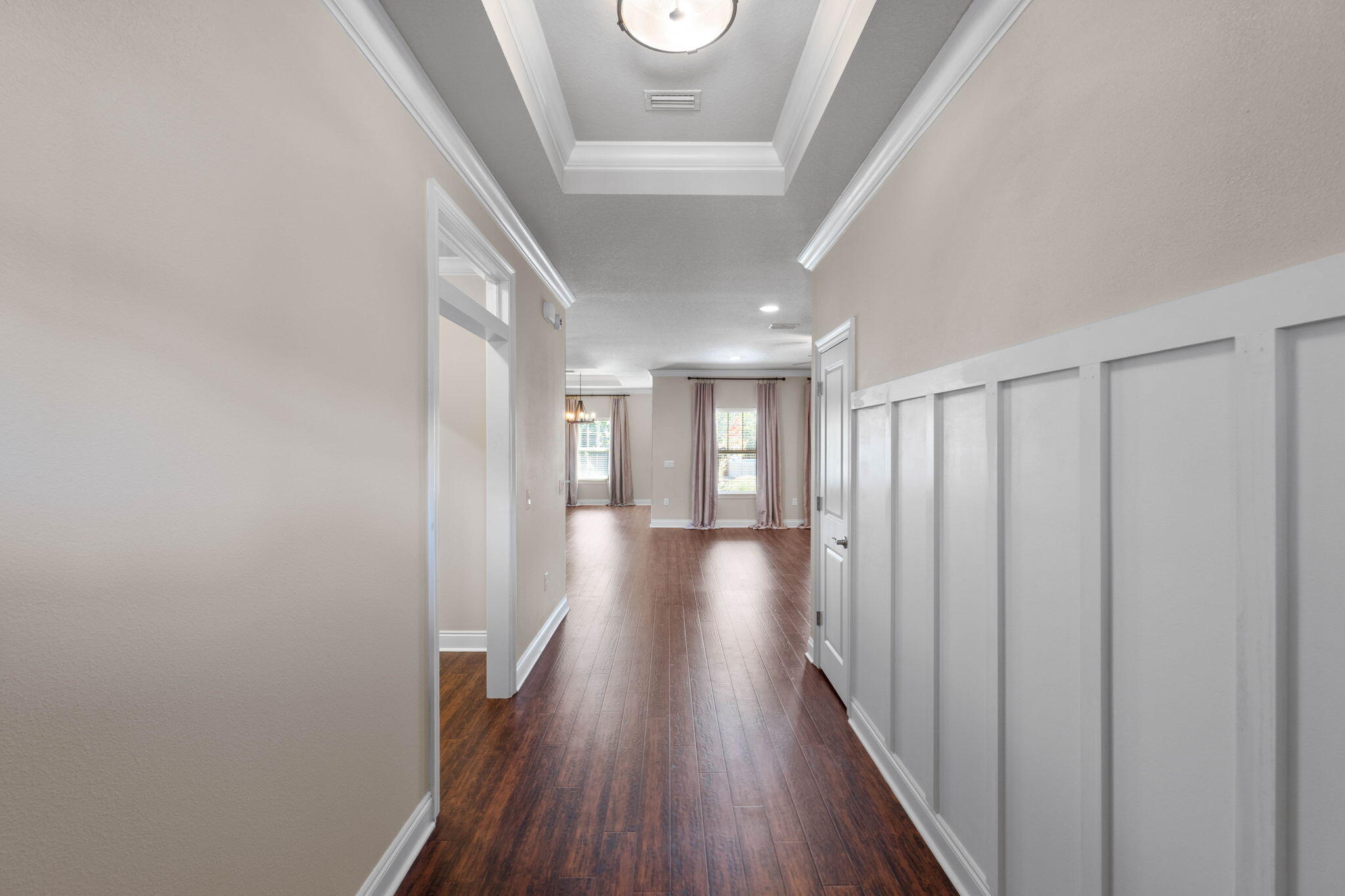 LEGEND COVE - Residential