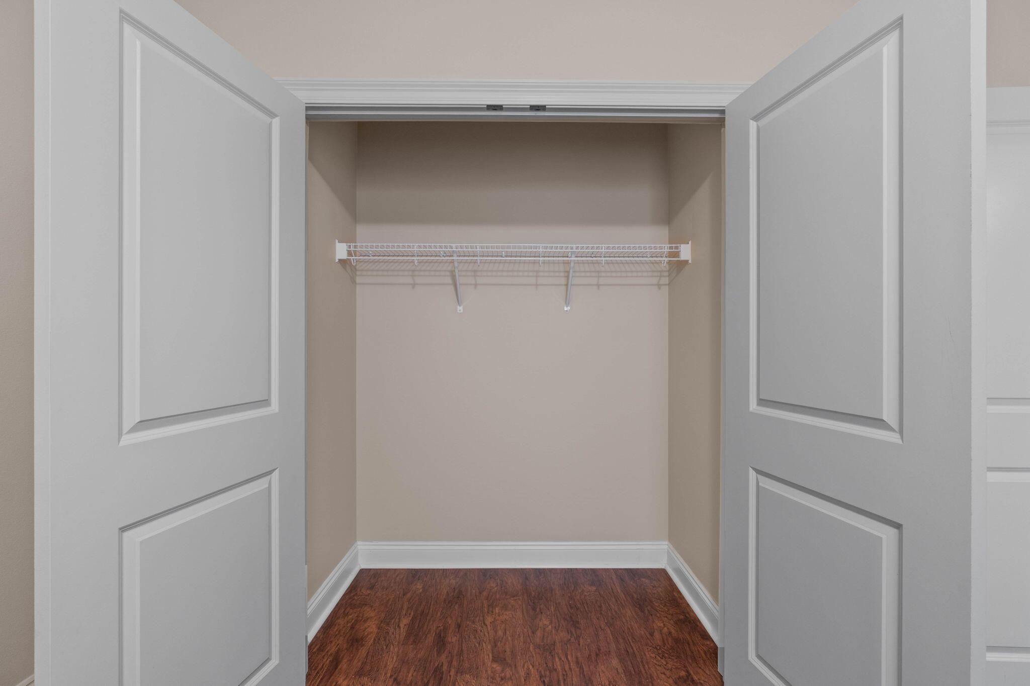 LEGEND COVE - Residential