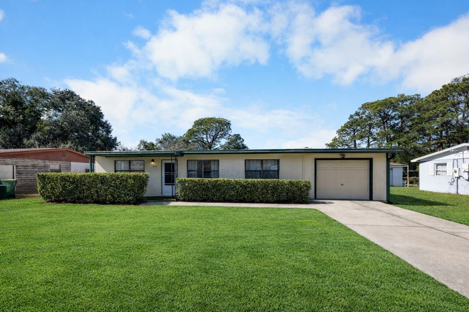 BRYN MAWR PARK 1ST ADD LOT 46 BLK 5 - Residential Lease