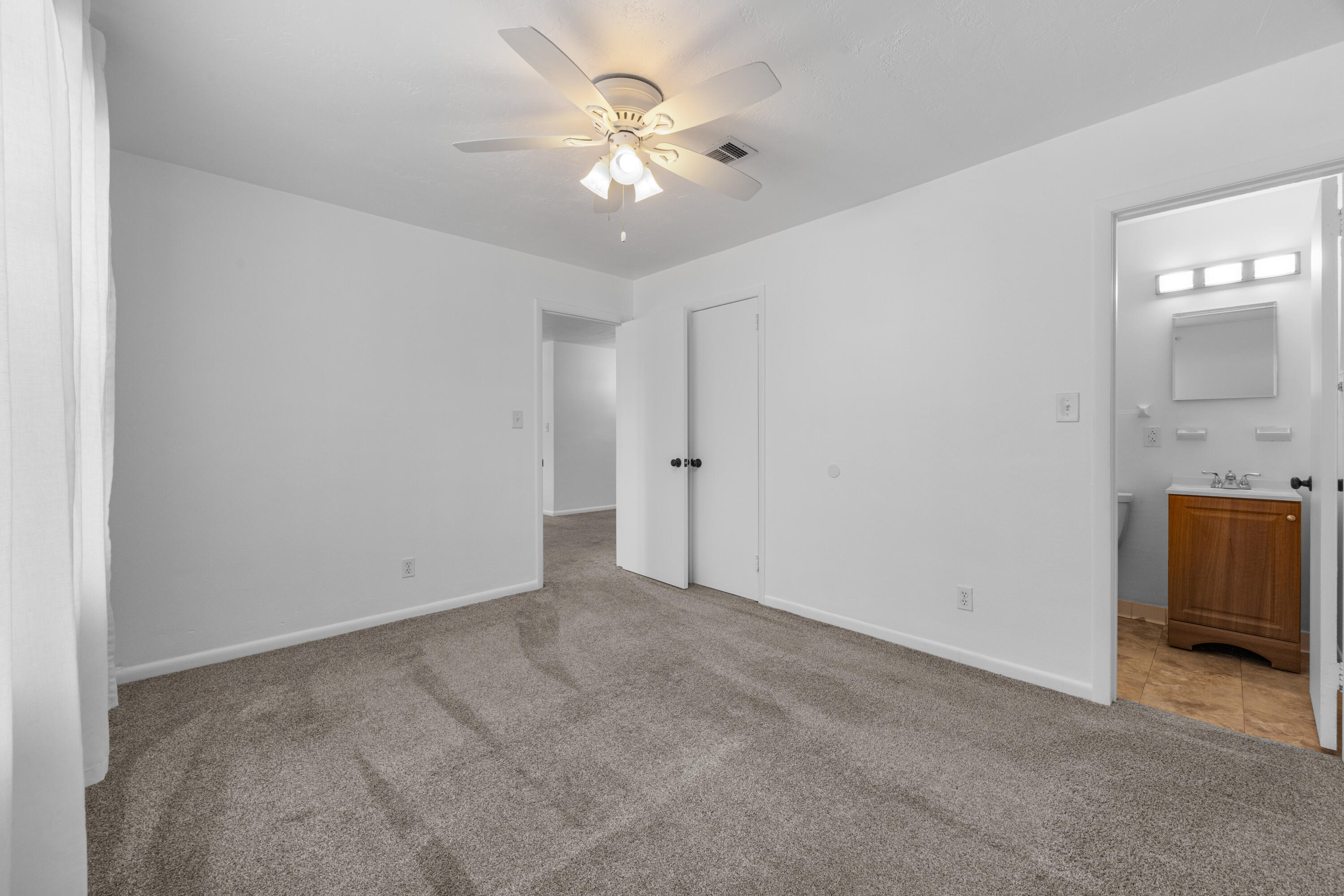 BRYN MAWR PARK 1ST ADD LOT 46 BLK 5 - Residential Lease