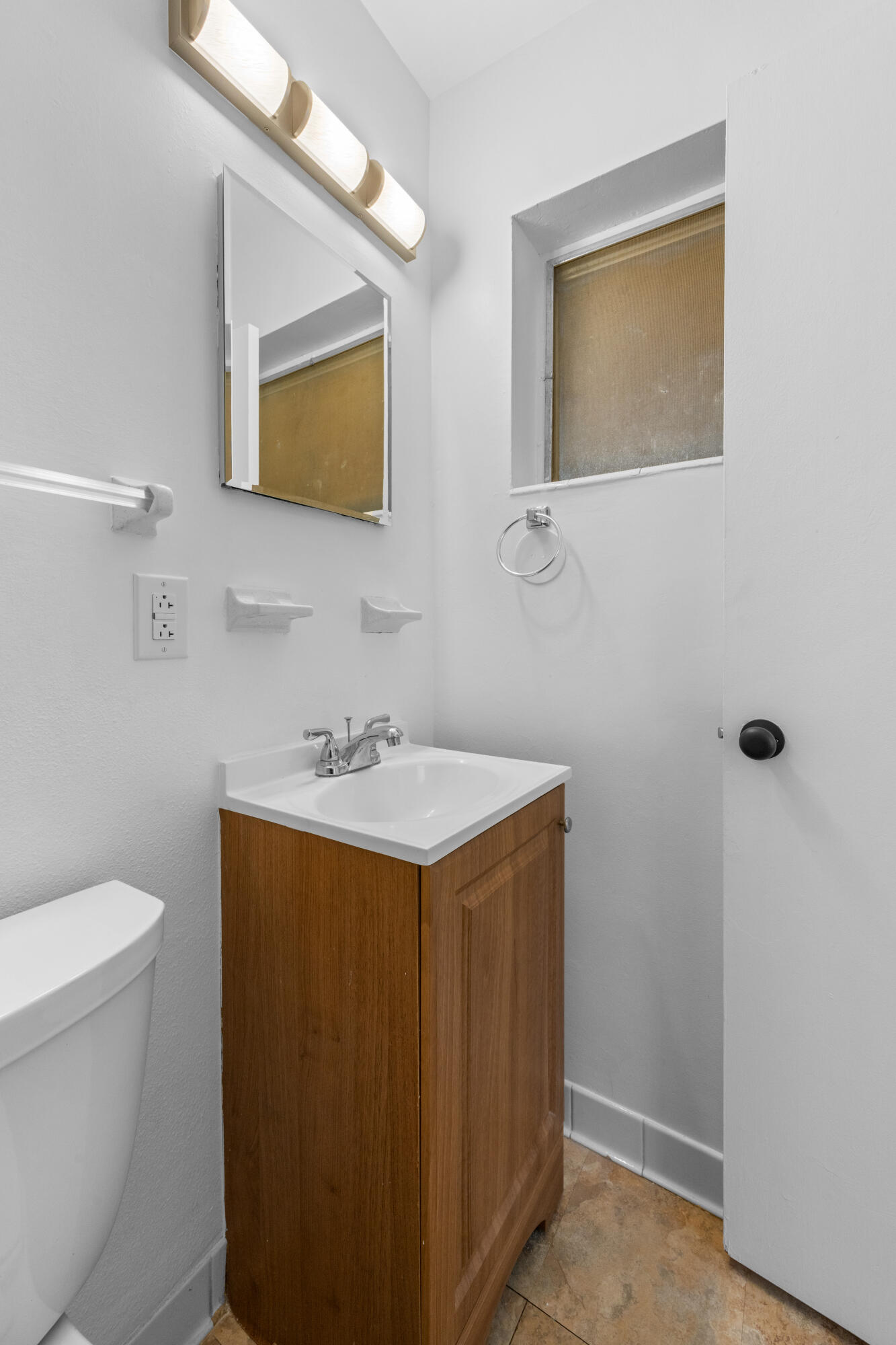 BRYN MAWR PARK 1ST ADD LOT 46 BLK 5 - Residential Lease