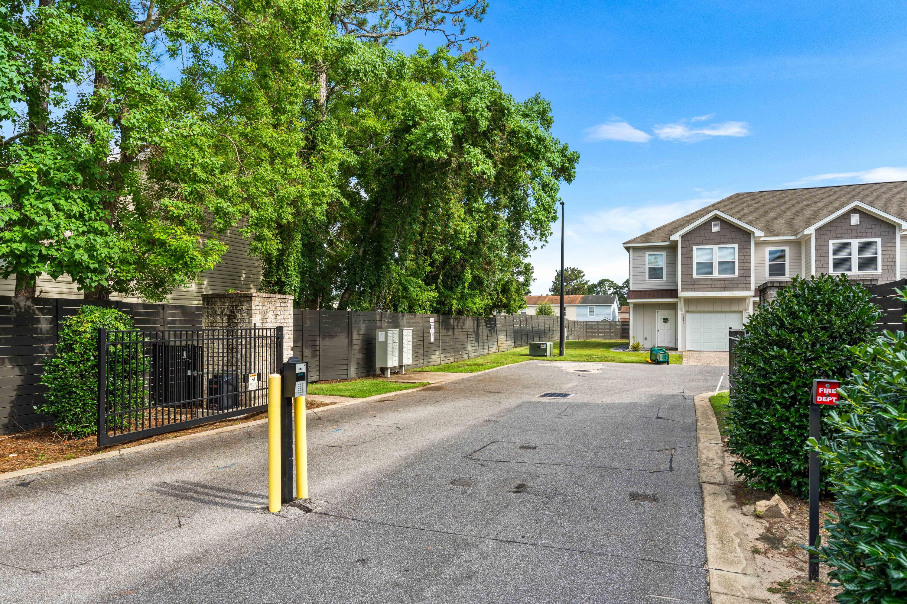 Stable Lanes - Residential