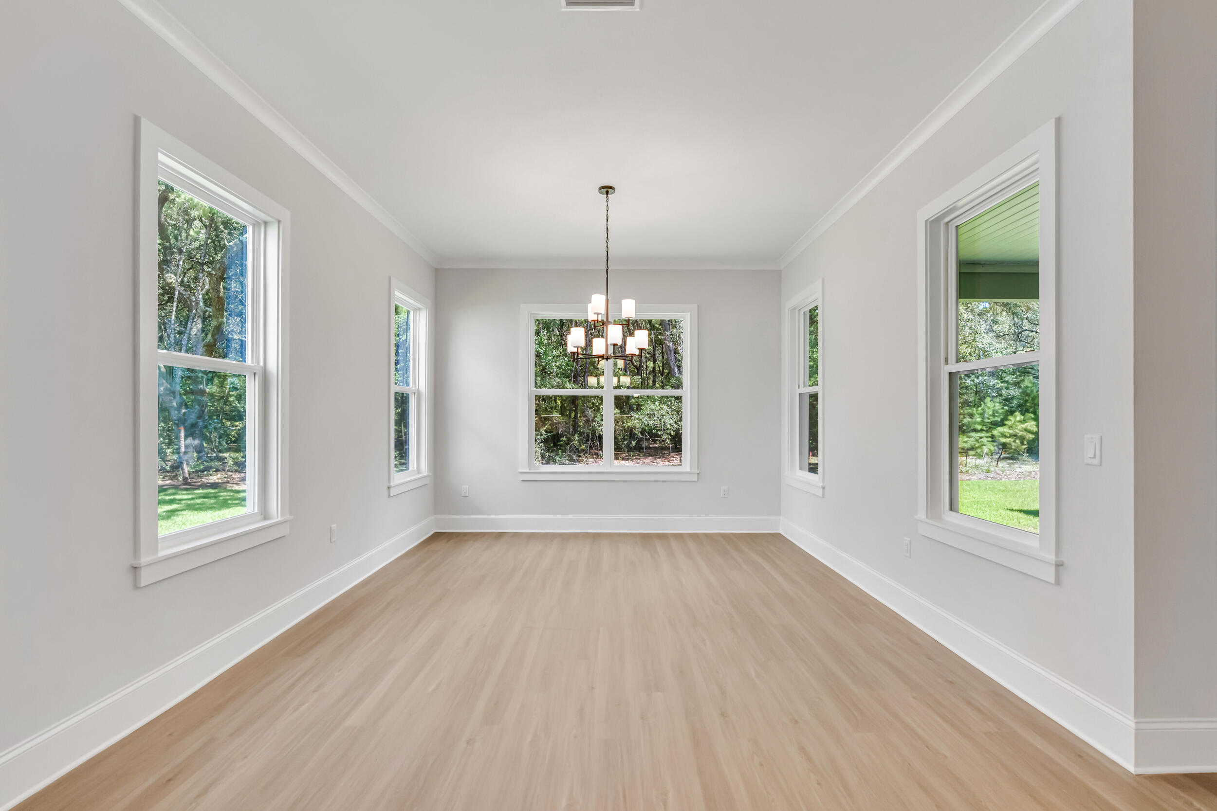 MAGNOLIA BAY ESTATES - Residential