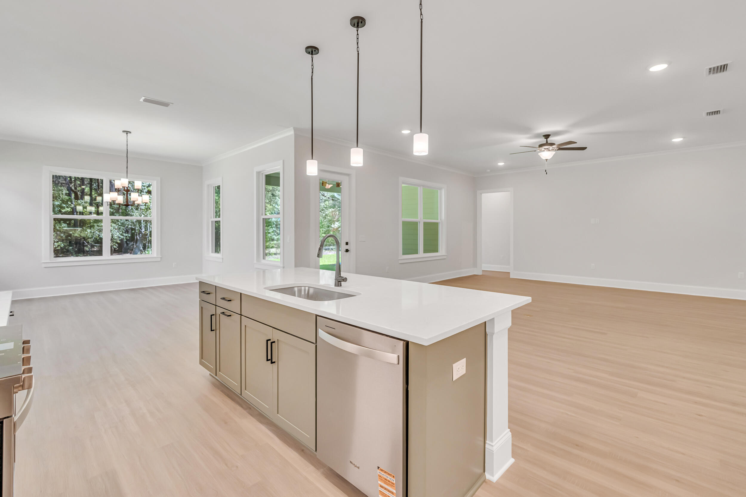 MAGNOLIA BAY ESTATES - Residential