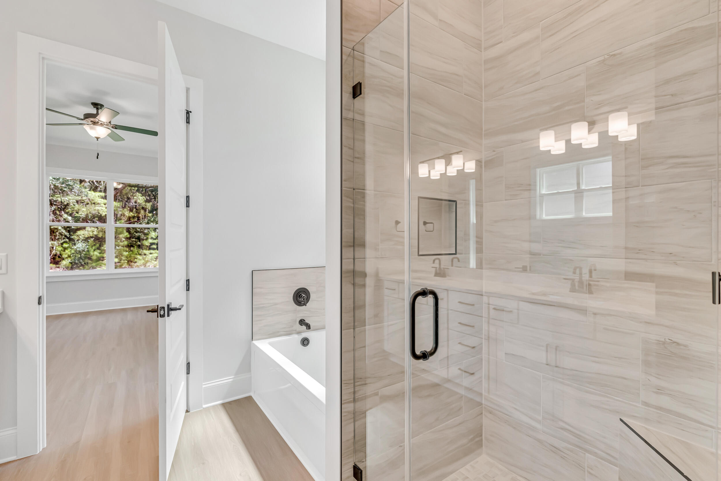 MAGNOLIA BAY ESTATES - Residential