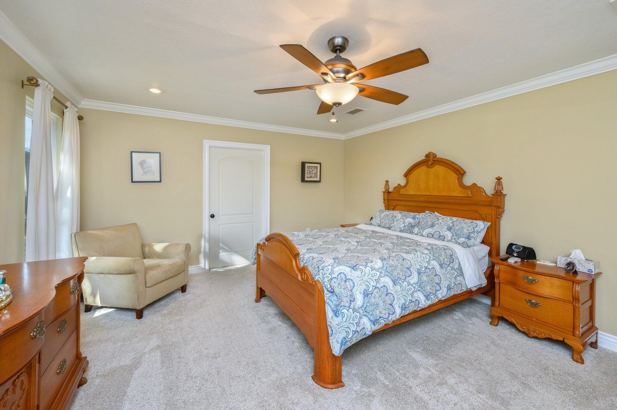 LAKE LORRAINE ESTATES 3 - Residential