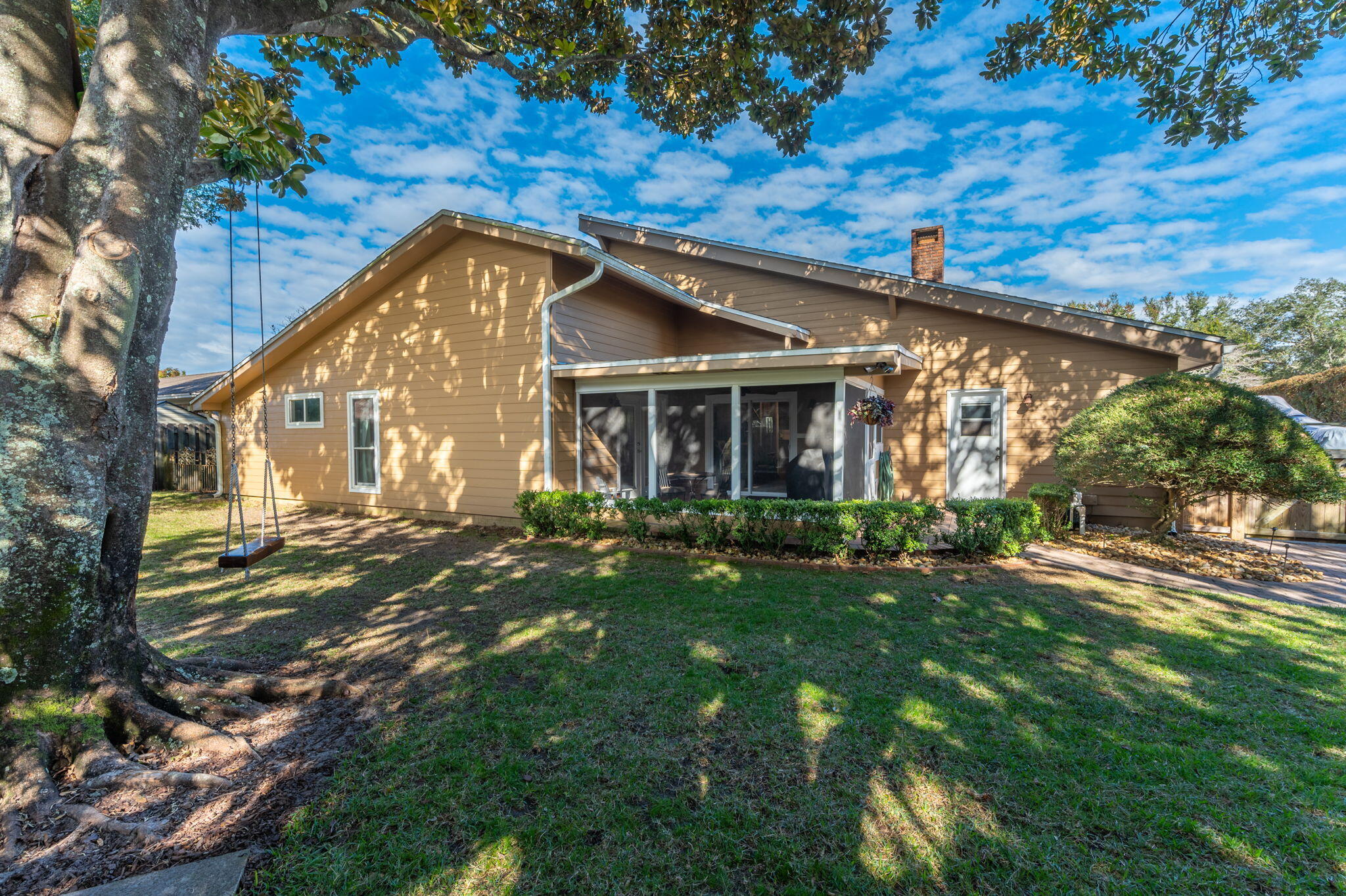 LAKE LORRAINE ESTATES 3 - Residential