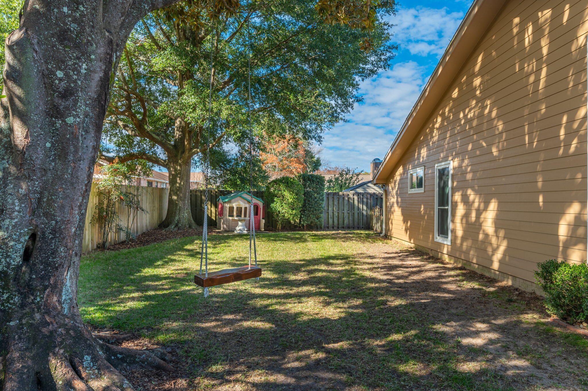 LAKE LORRAINE ESTATES 3 - Residential