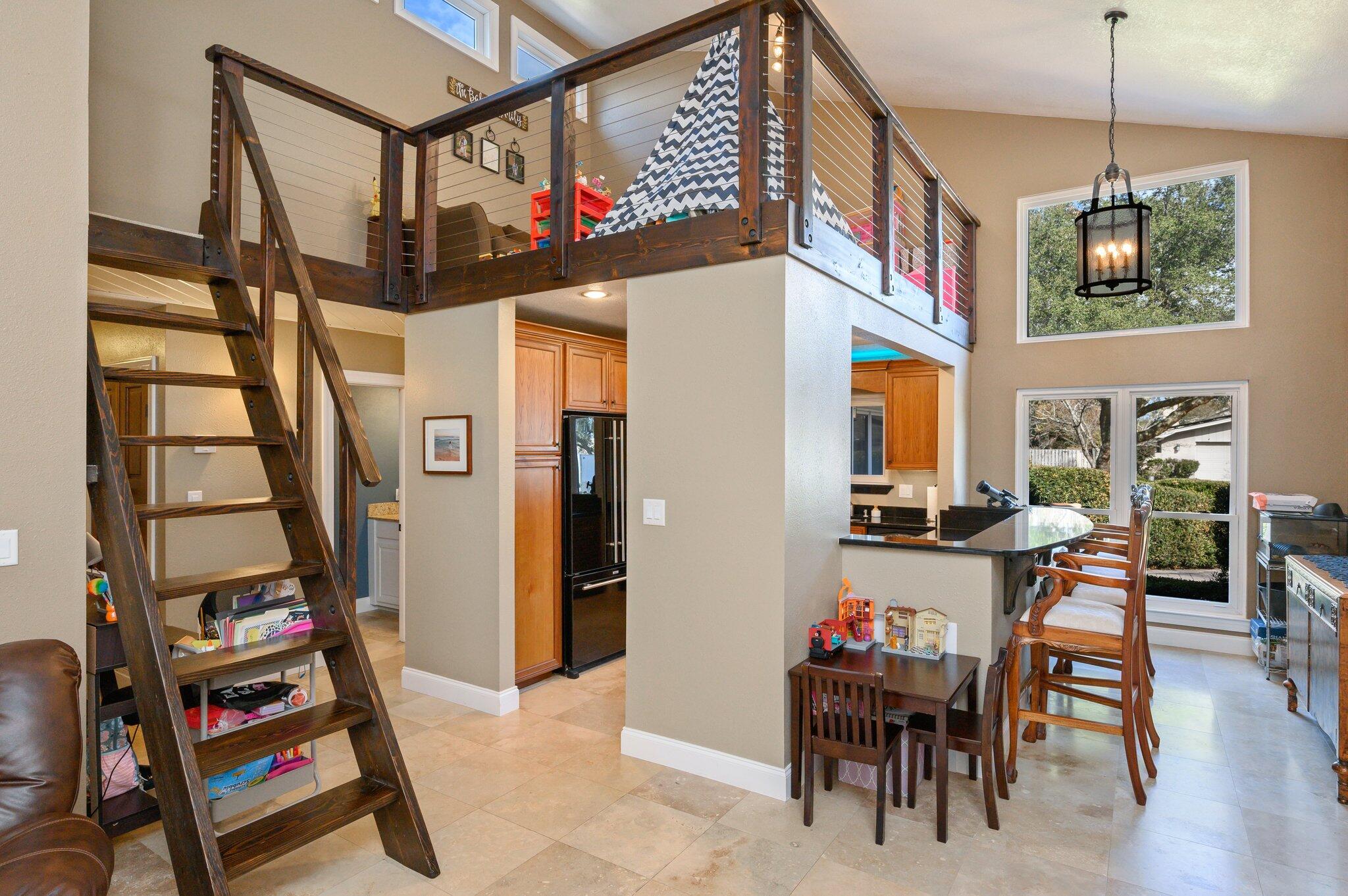 LAKE LORRAINE ESTATES 3 - Residential