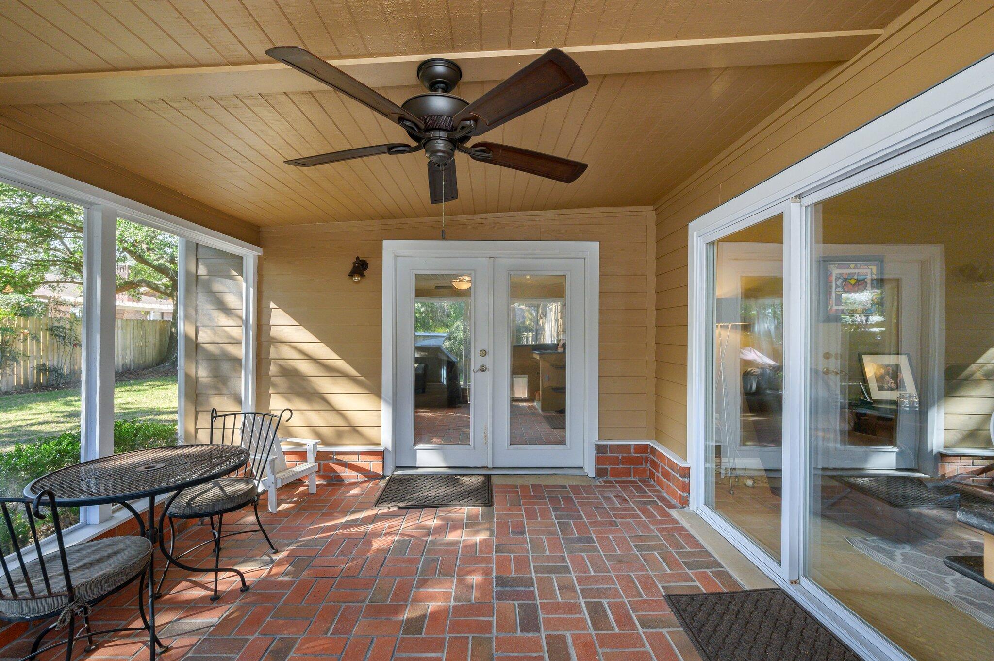 LAKE LORRAINE ESTATES 3 - Residential