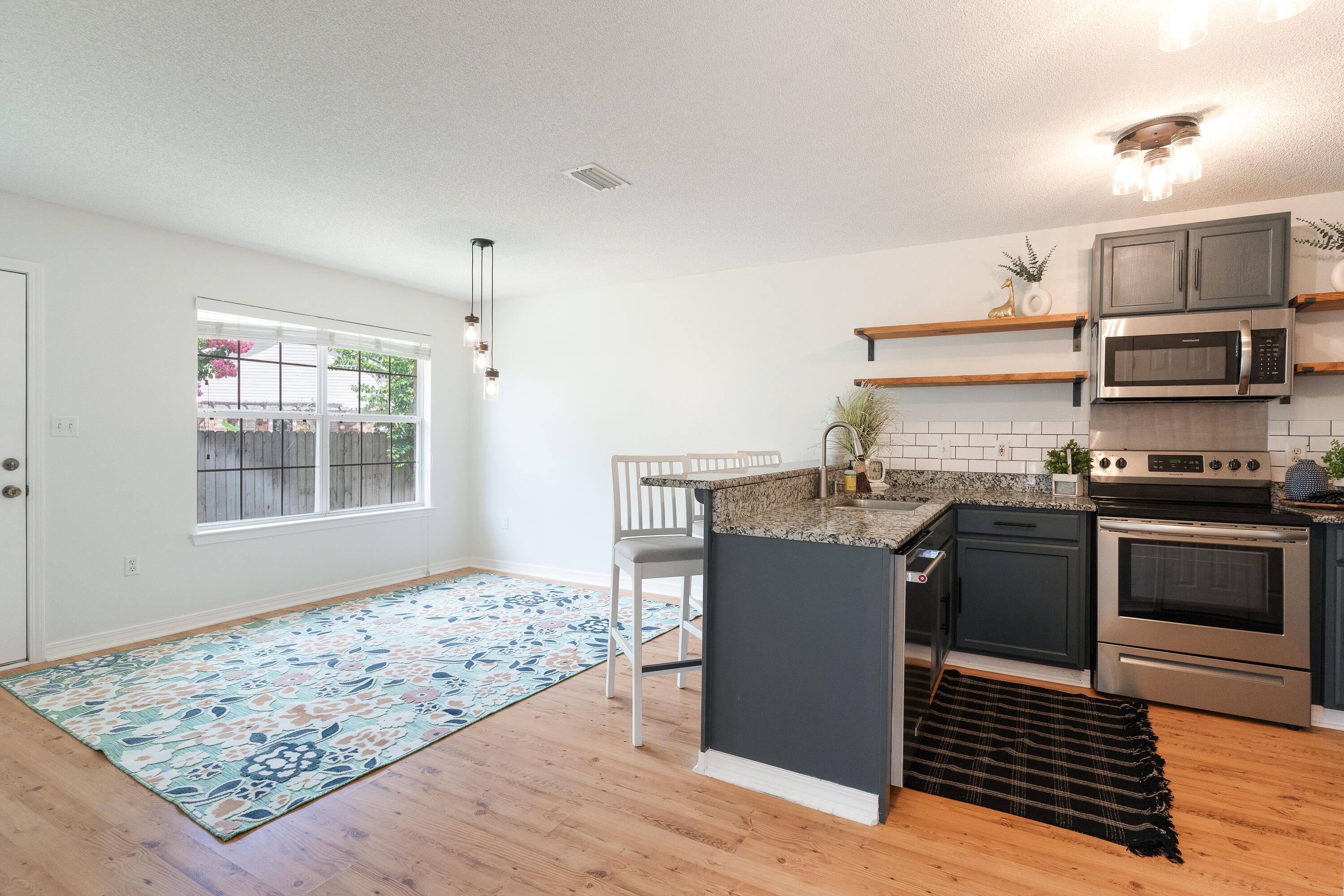 WATERFORD ESTATES S/D - Residential