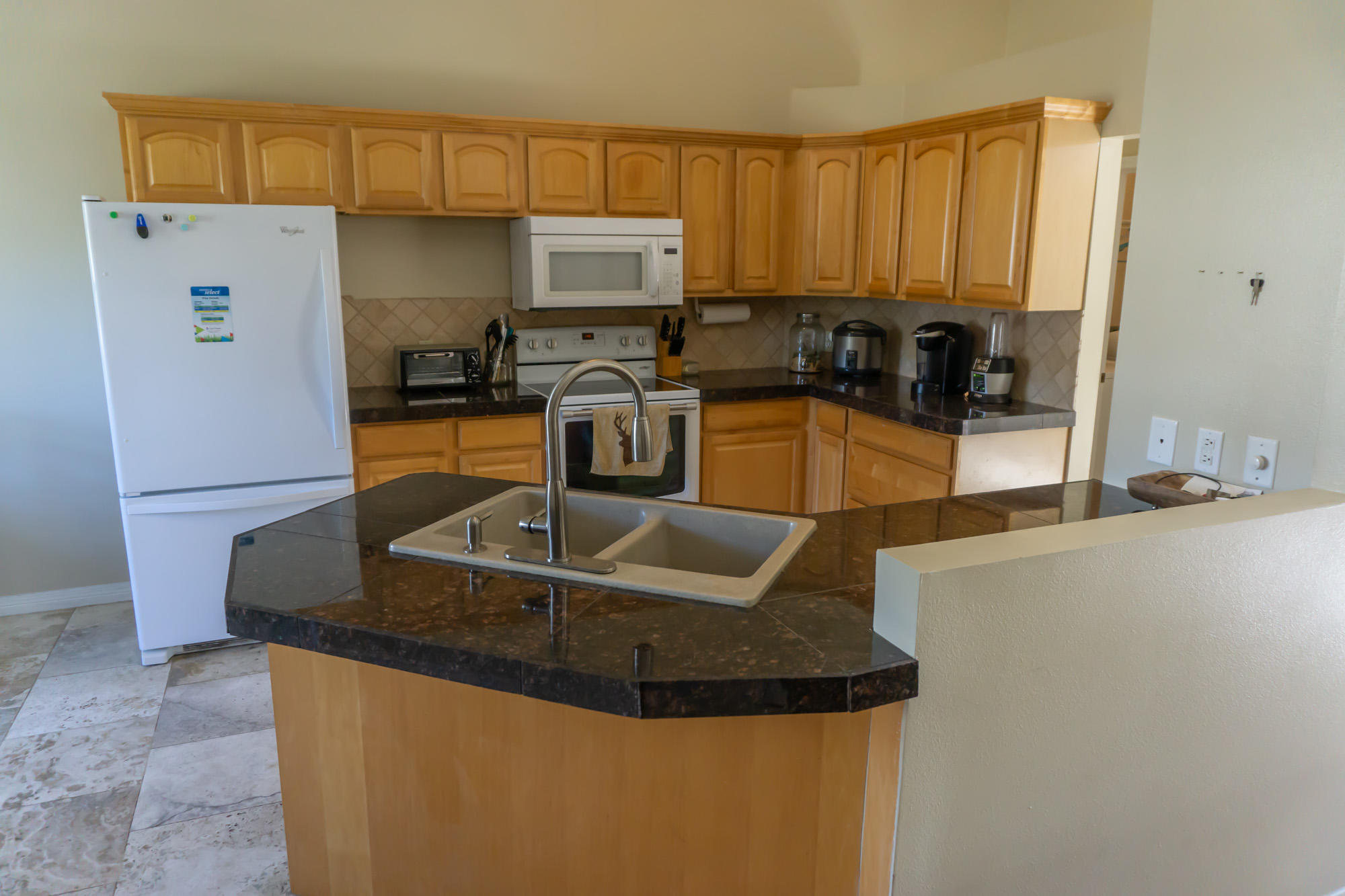 HOLLEY BY THE SEA - Residential