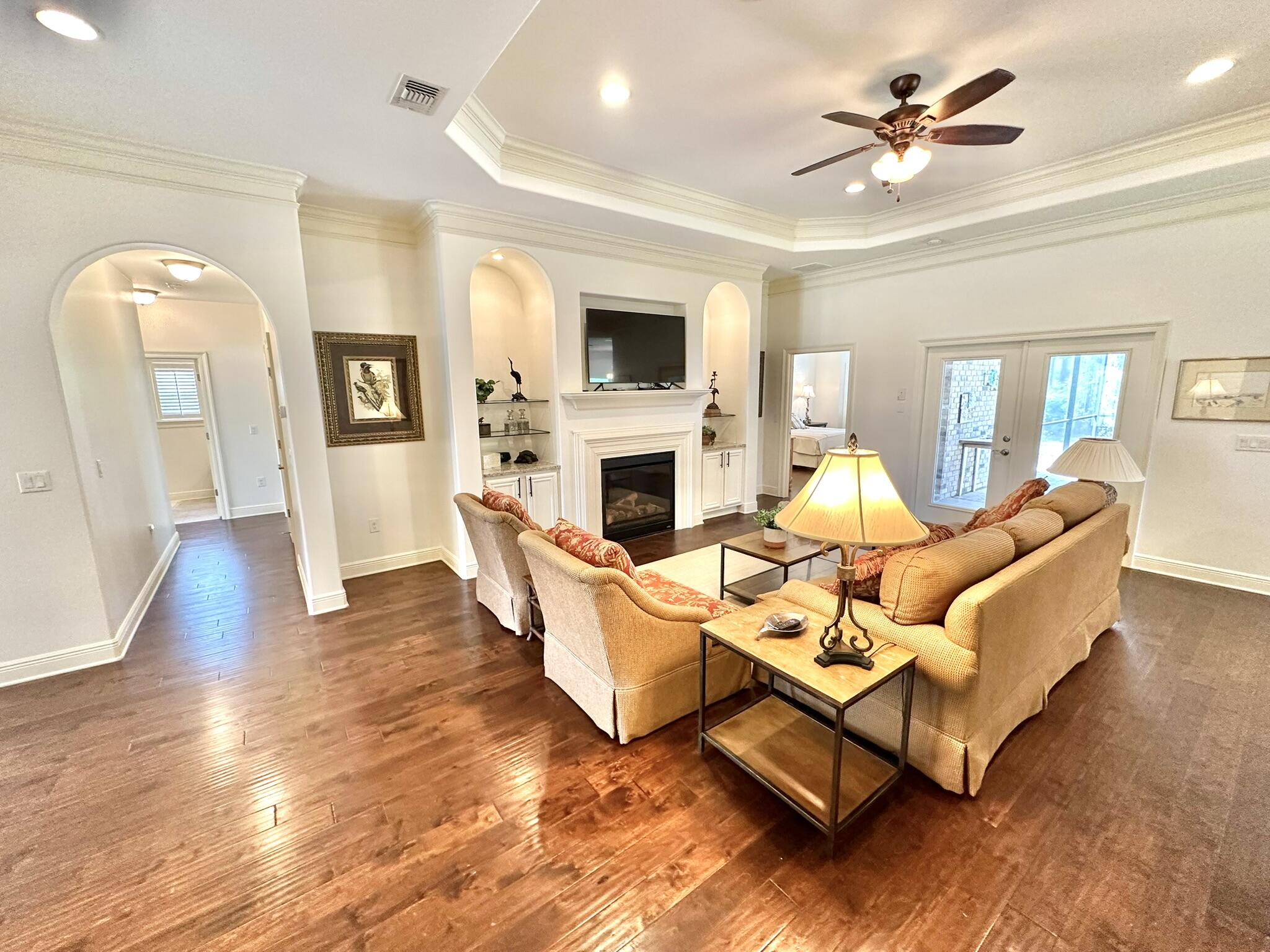 PINEHURST - Residential Lease